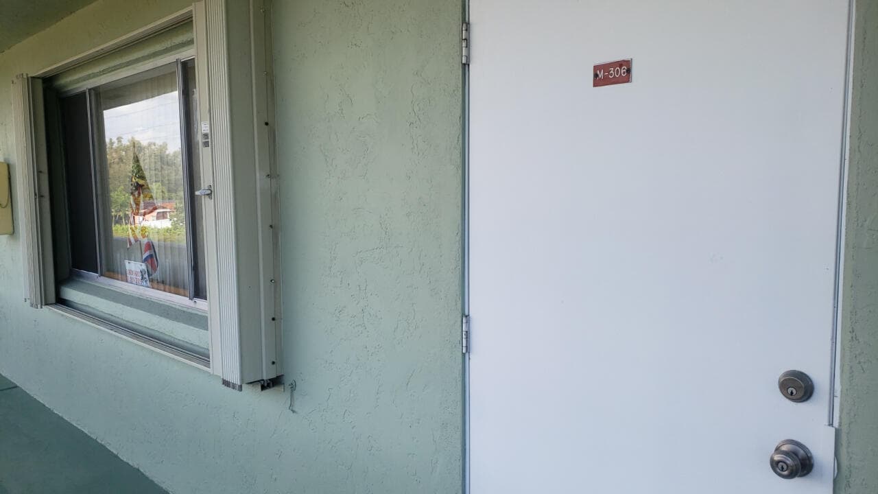 3300 Springdale Boulevard 306, Palm Springs, FL 33461 2