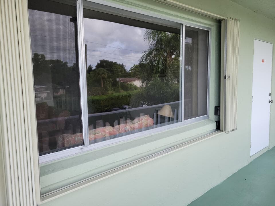 3300 Springdale Boulevard 306, Palm Springs, FL 33461 8