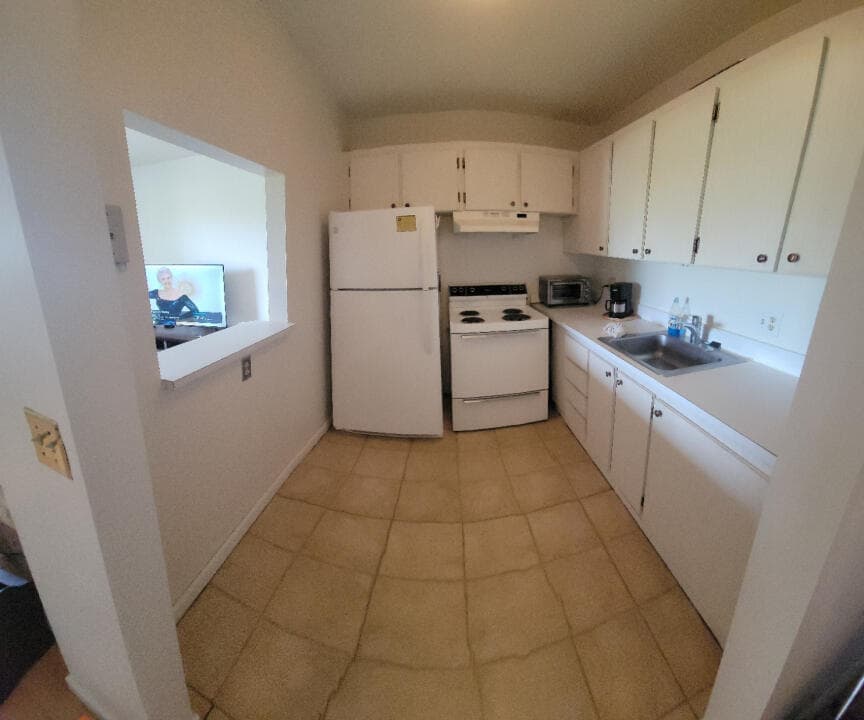 3300 Springdale Boulevard 306, Palm Springs, FL 33461 26