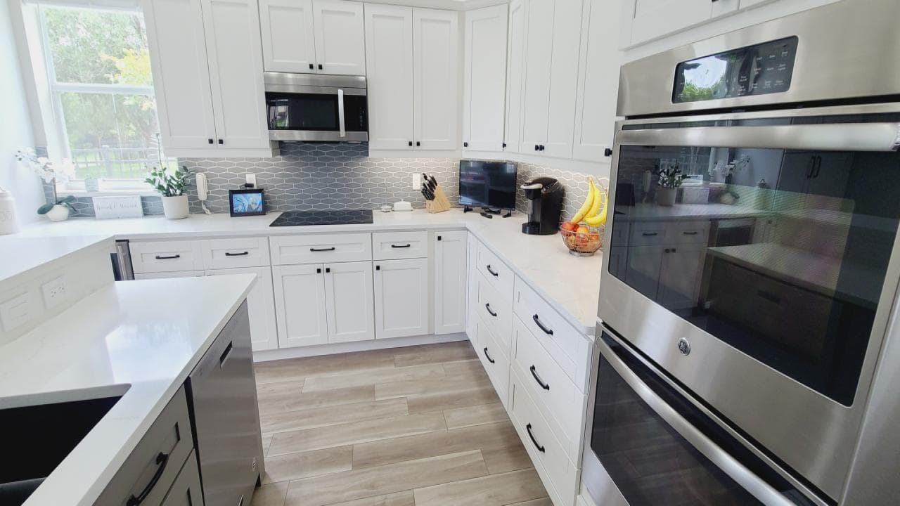 11786 SW Bennington Circle, Port St. Lucie, FL 34987 11