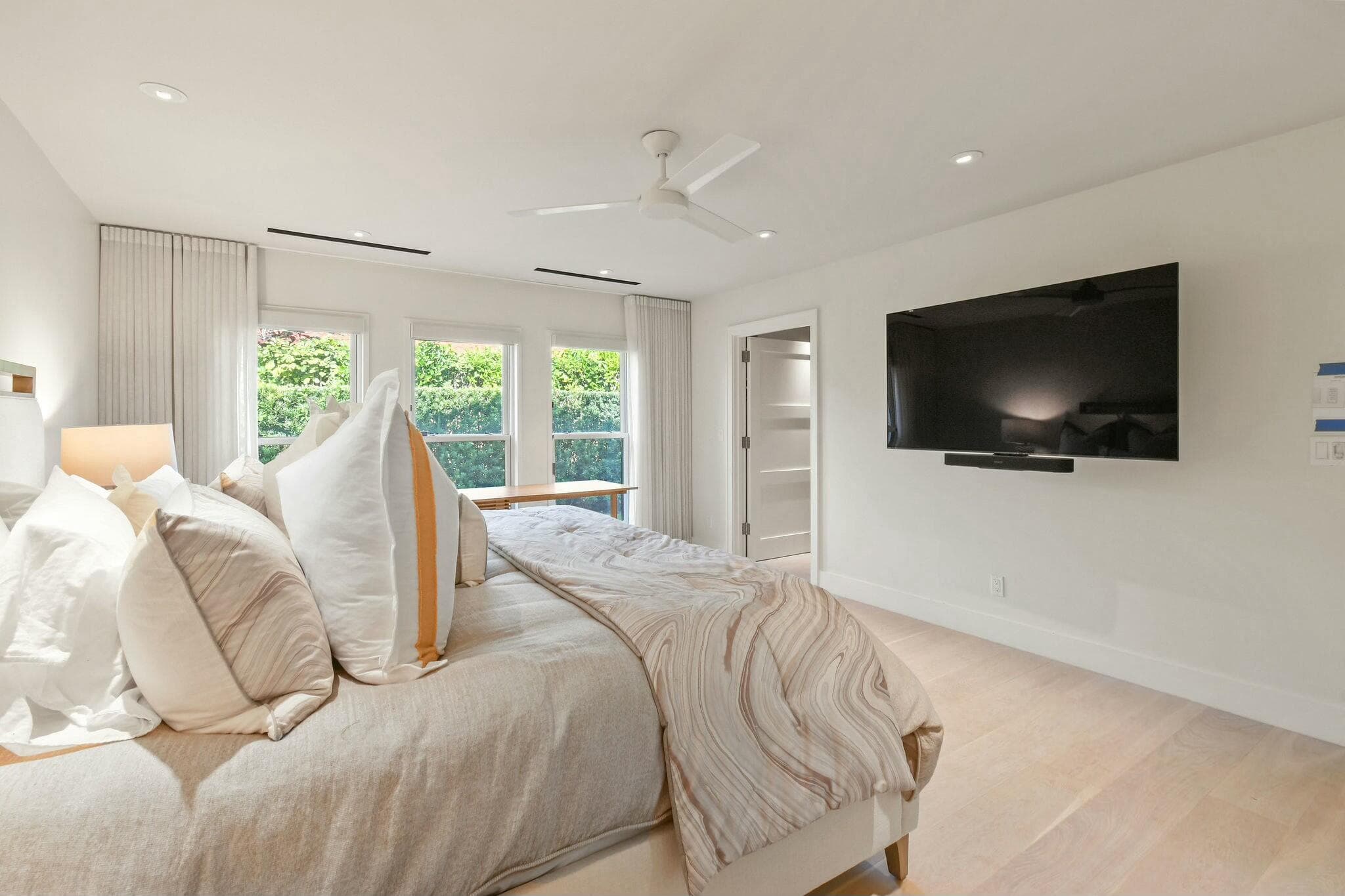 170 Beacon Lane, Jupiter Inlet Colony, FL 33469 12