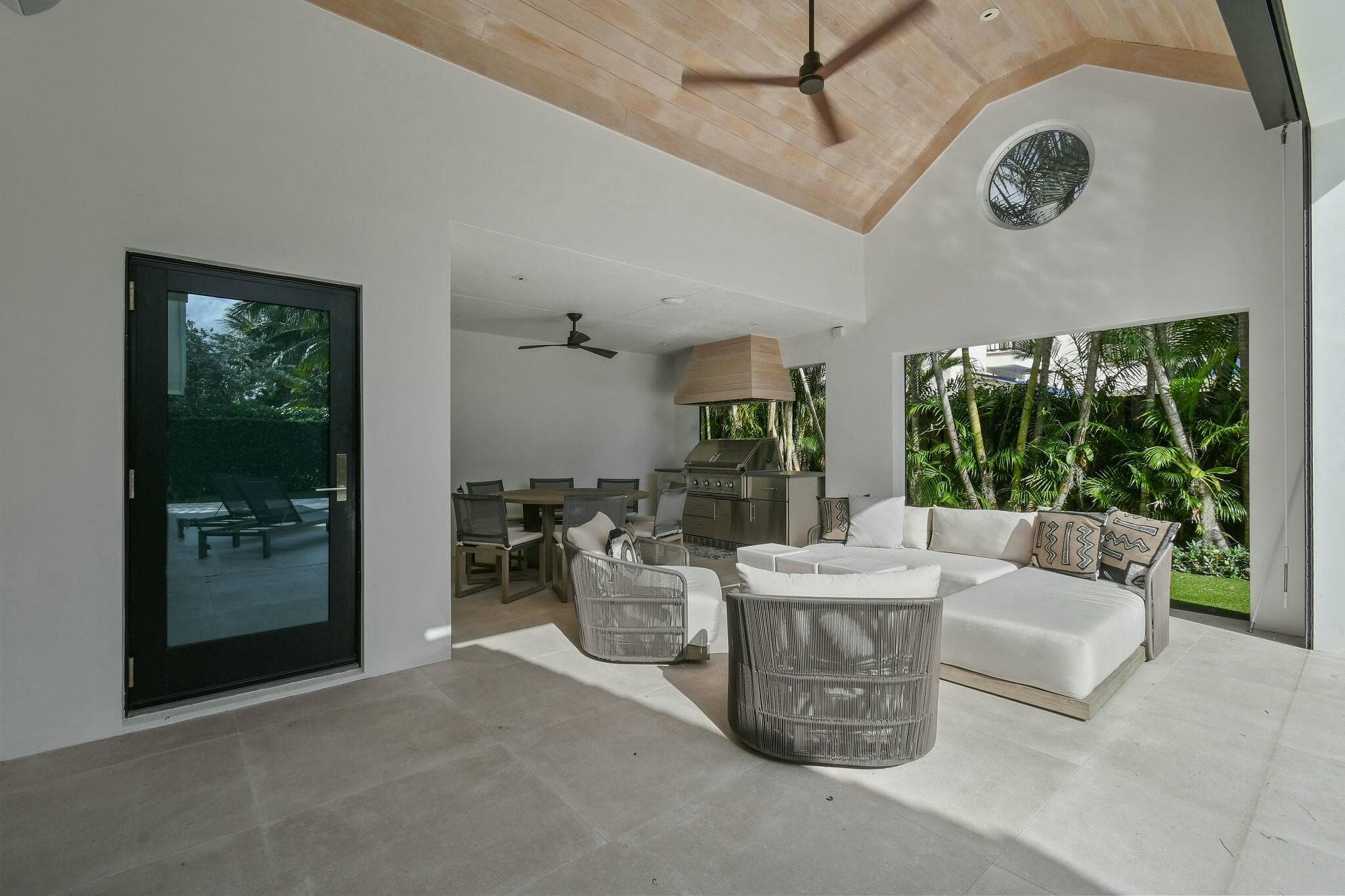 170 Beacon Lane, Jupiter Inlet Colony, FL 33469 25
