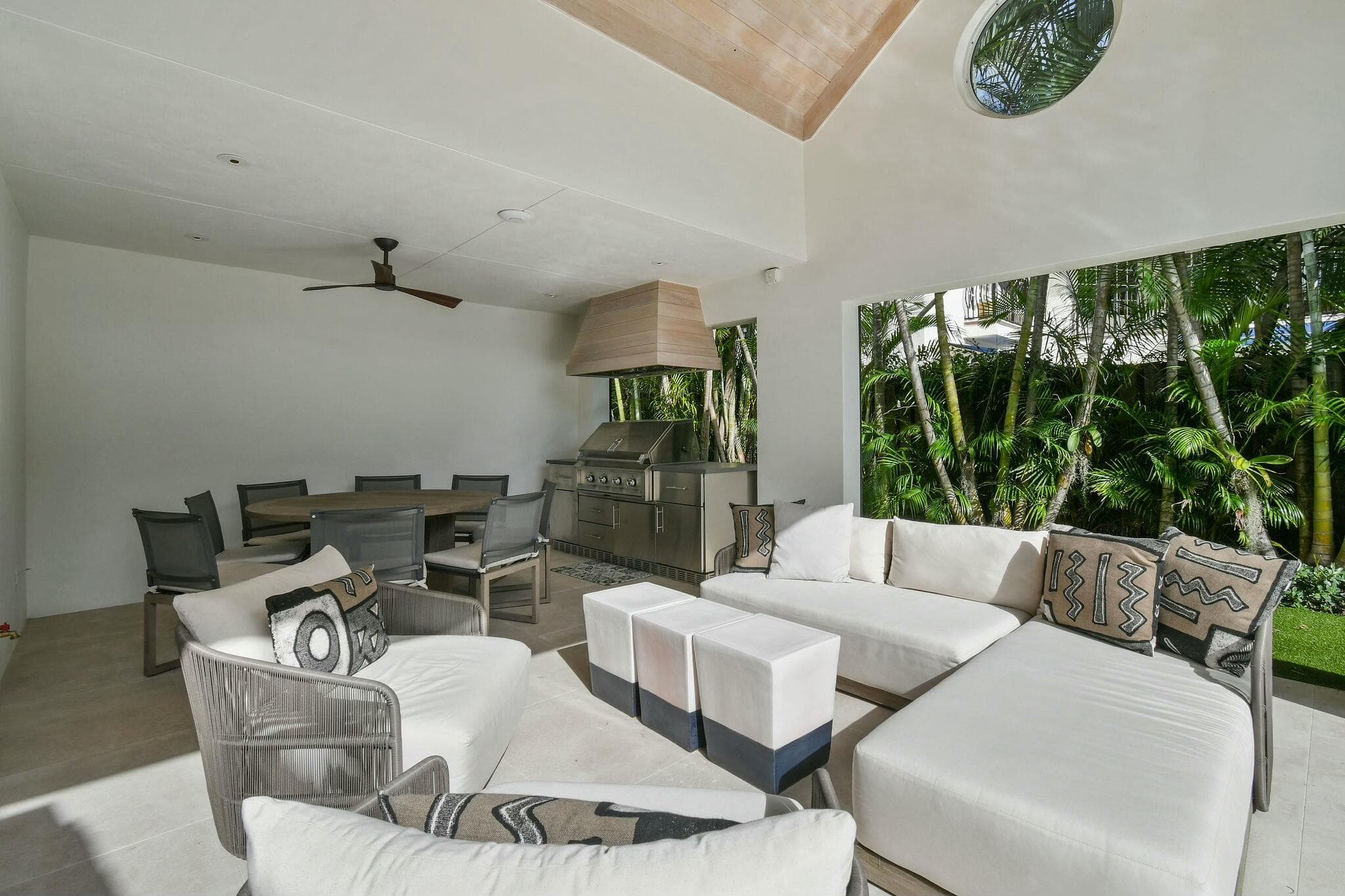 170 Beacon Lane, Jupiter Inlet Colony, FL 33469 26