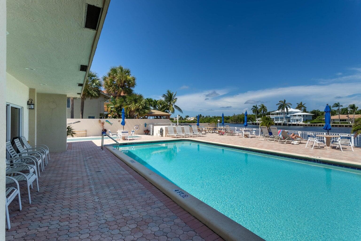 640 Snug Harbor Drive F6, Boynton Beach, FL 33435 26