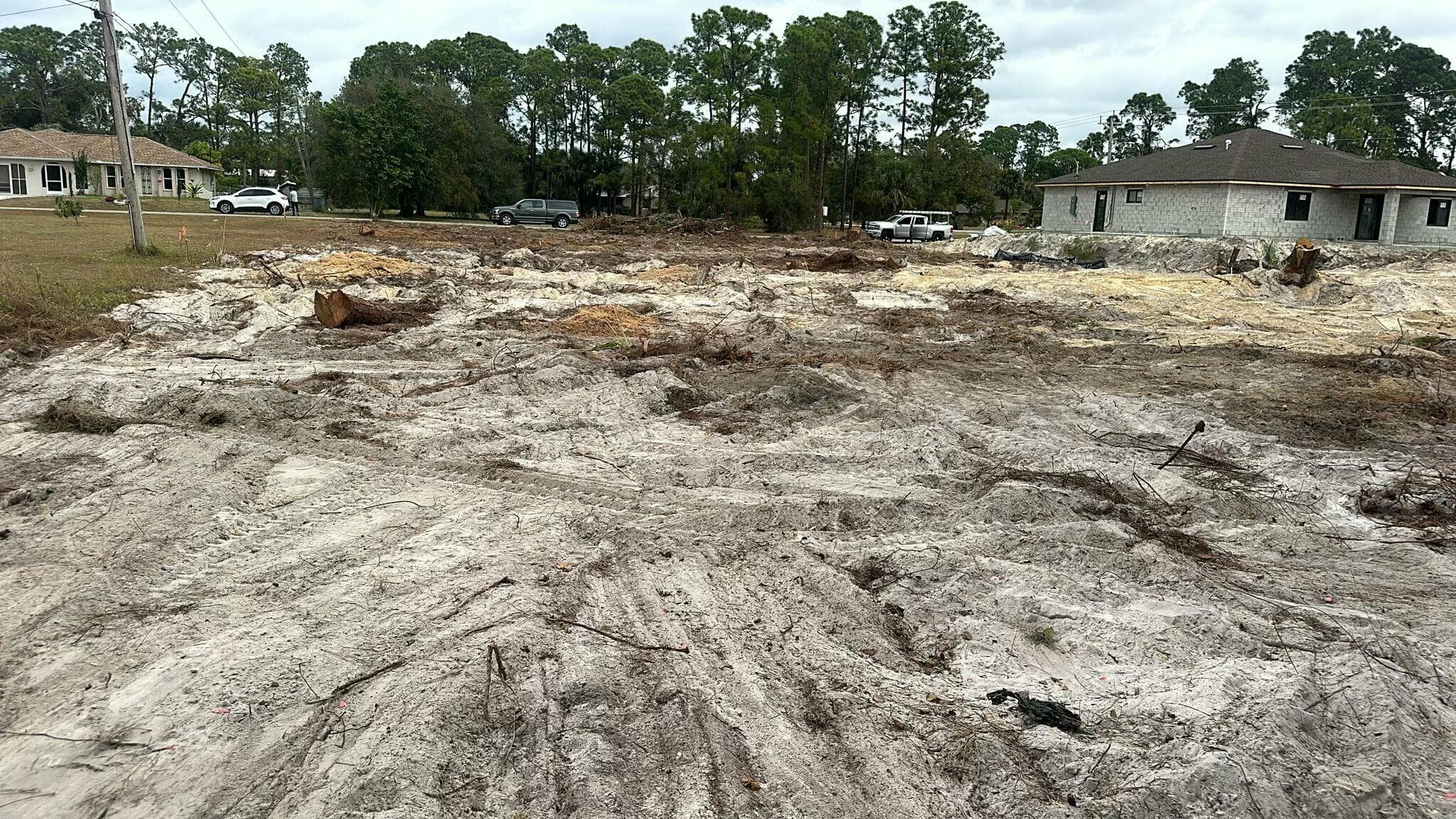 2704 Leeland Heights Boulevard Boulevard, Lehigh Acres, FL 33936