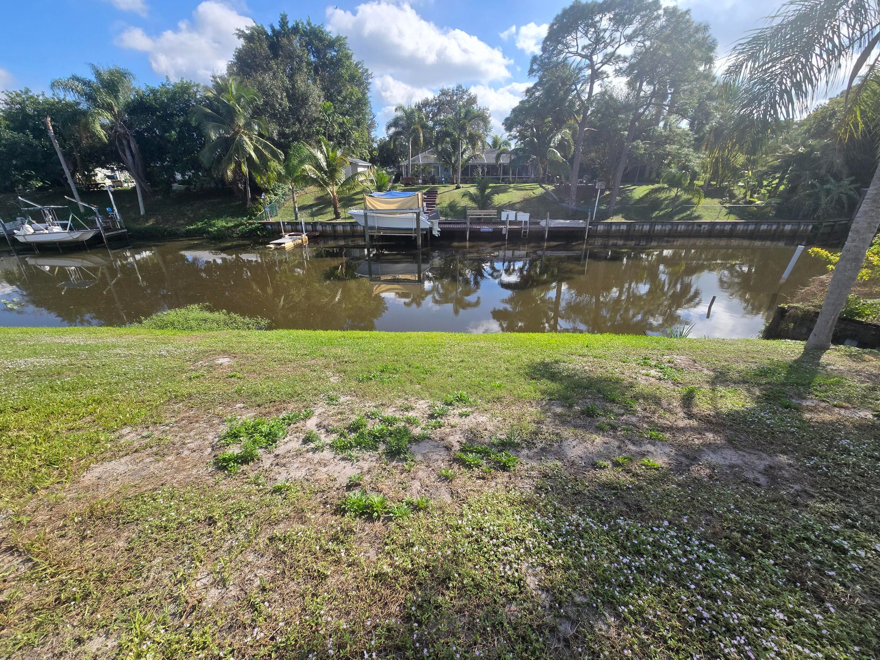 178 NE Dominican Terrace, Port St. Lucie, FL 34983 3