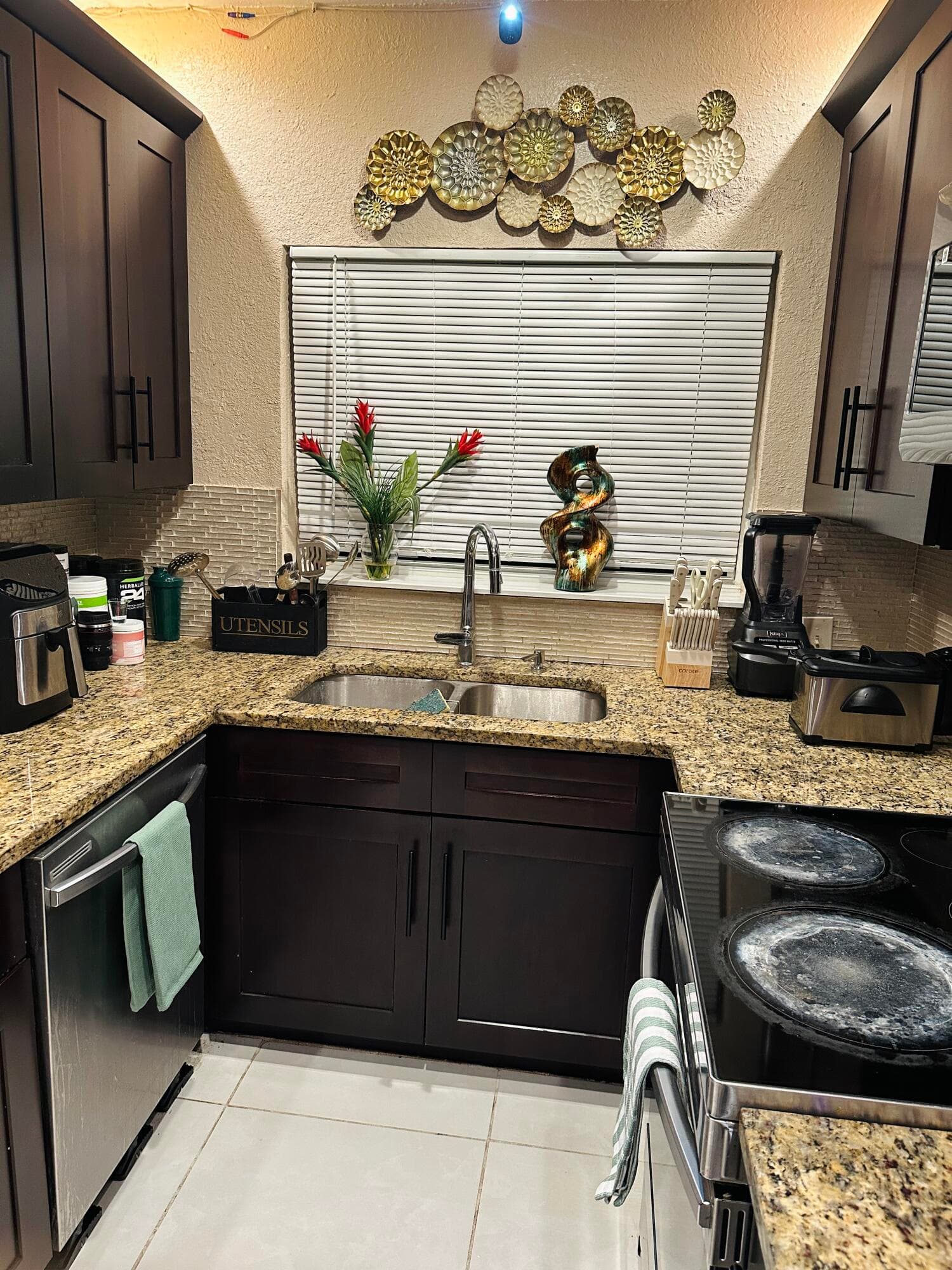 833 Briggs Street Street, West Palm Beach, FL 33405 13