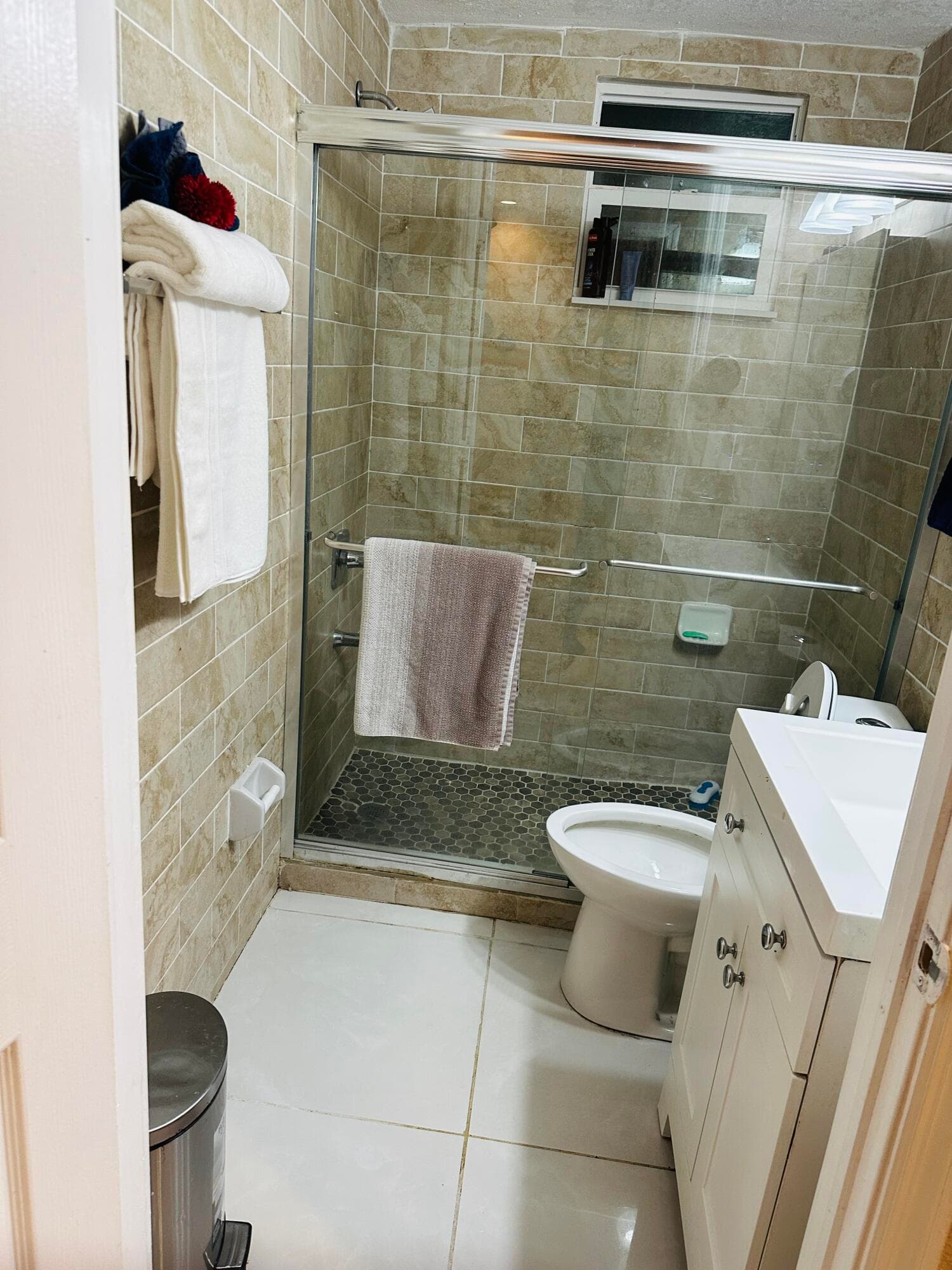 833 Briggs Street Street, West Palm Beach, FL 33405 40