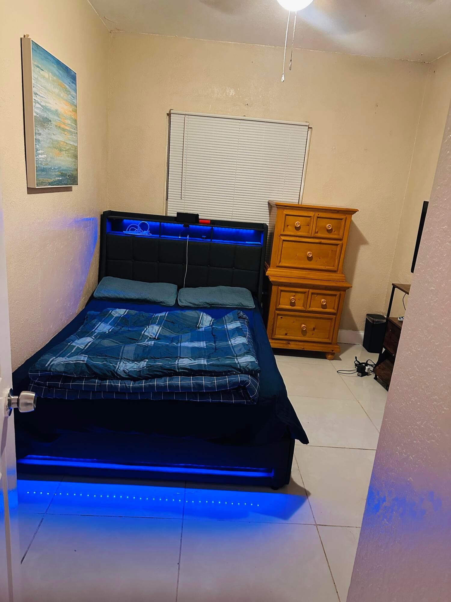 833 Briggs Street Street, West Palm Beach, FL 33405 37