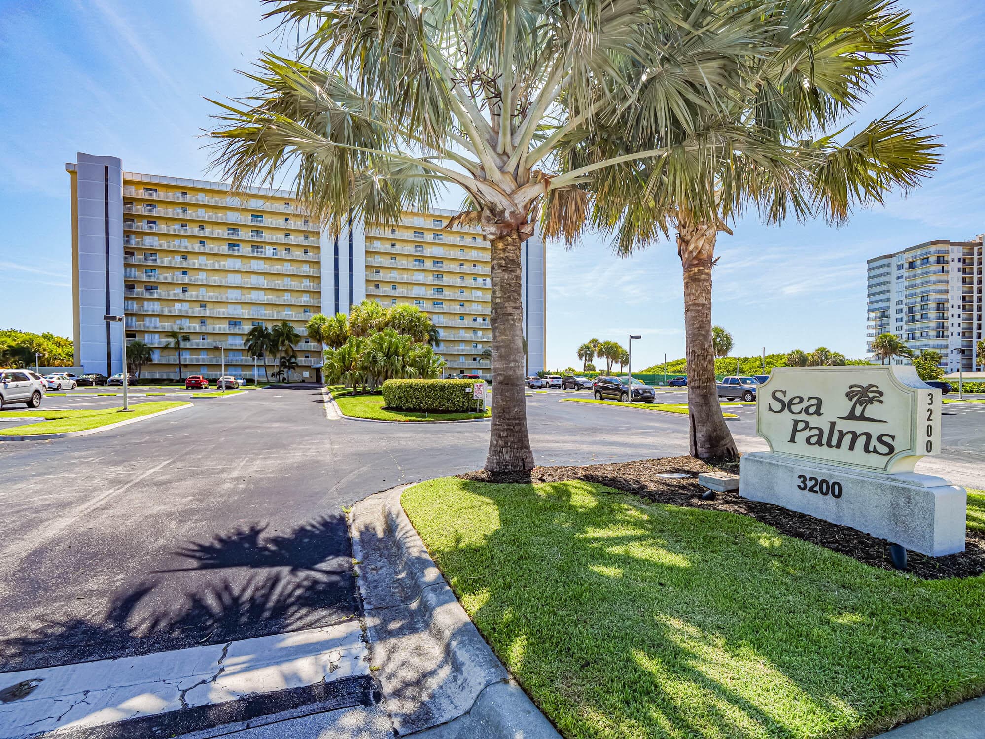 3200 N Highway A1a 104, Hutchinson Island, FL 34949 28