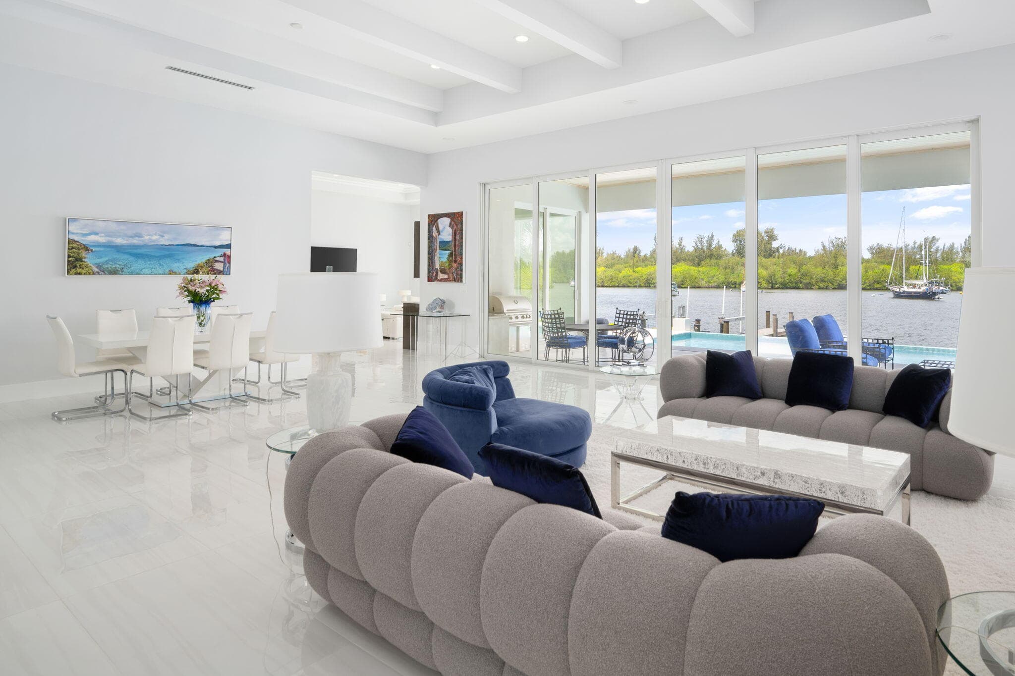 3937 Indian River Drive E, Vero Beach, FL 32963 7