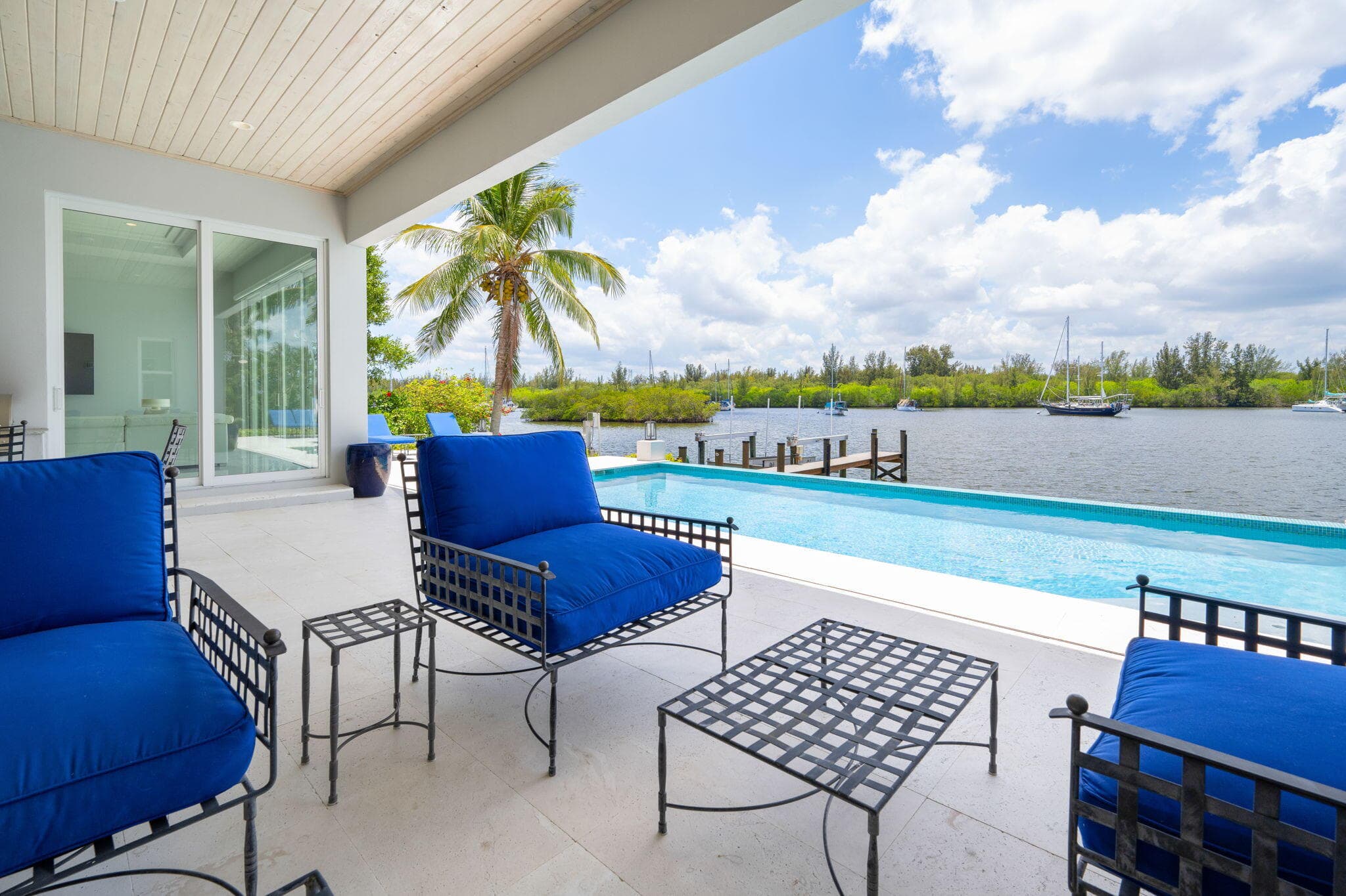 3937 Indian River Drive E, Vero Beach, FL 32963 36
