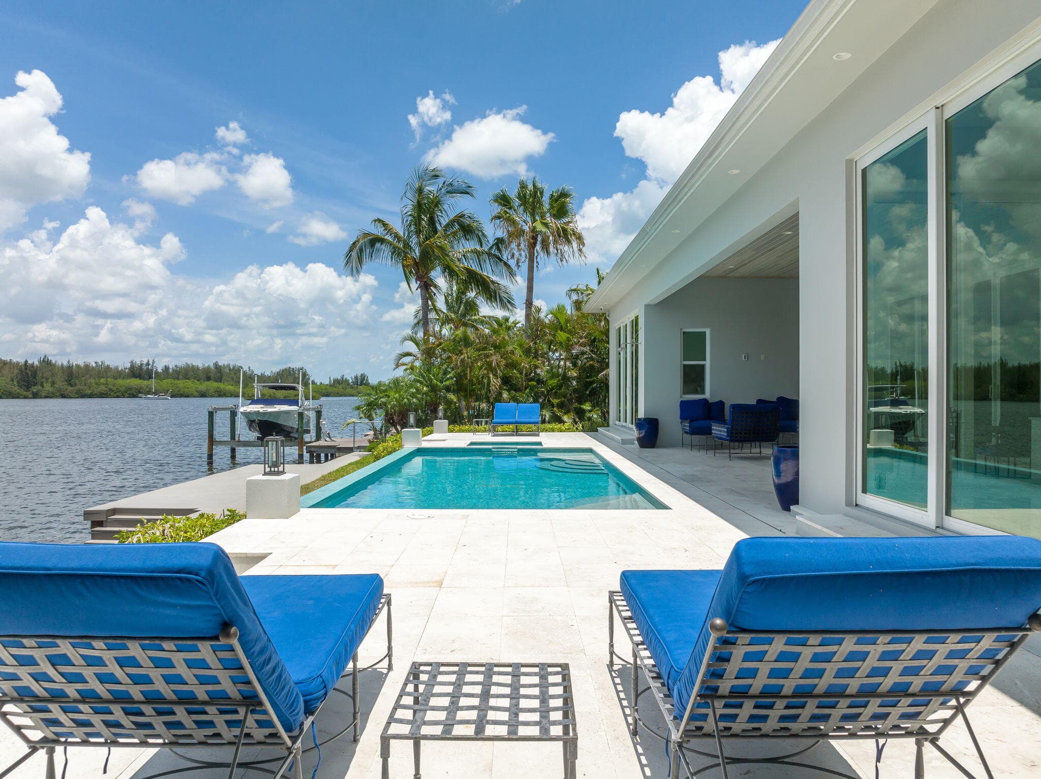 3937 Indian River Drive E, Vero Beach, FL 32963 39