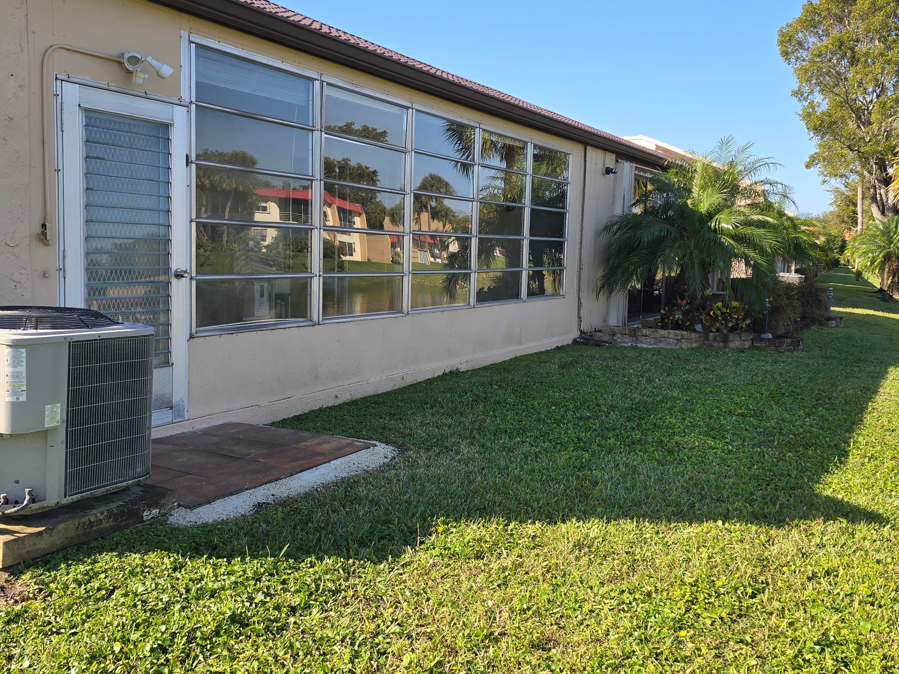121 Lake Gloria Drive, West Palm Beach, FL 33411 4