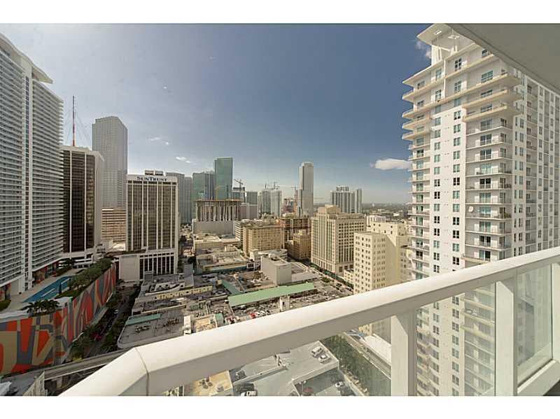 253 NE 2nd Street 2710, Miami, FL 33132 9