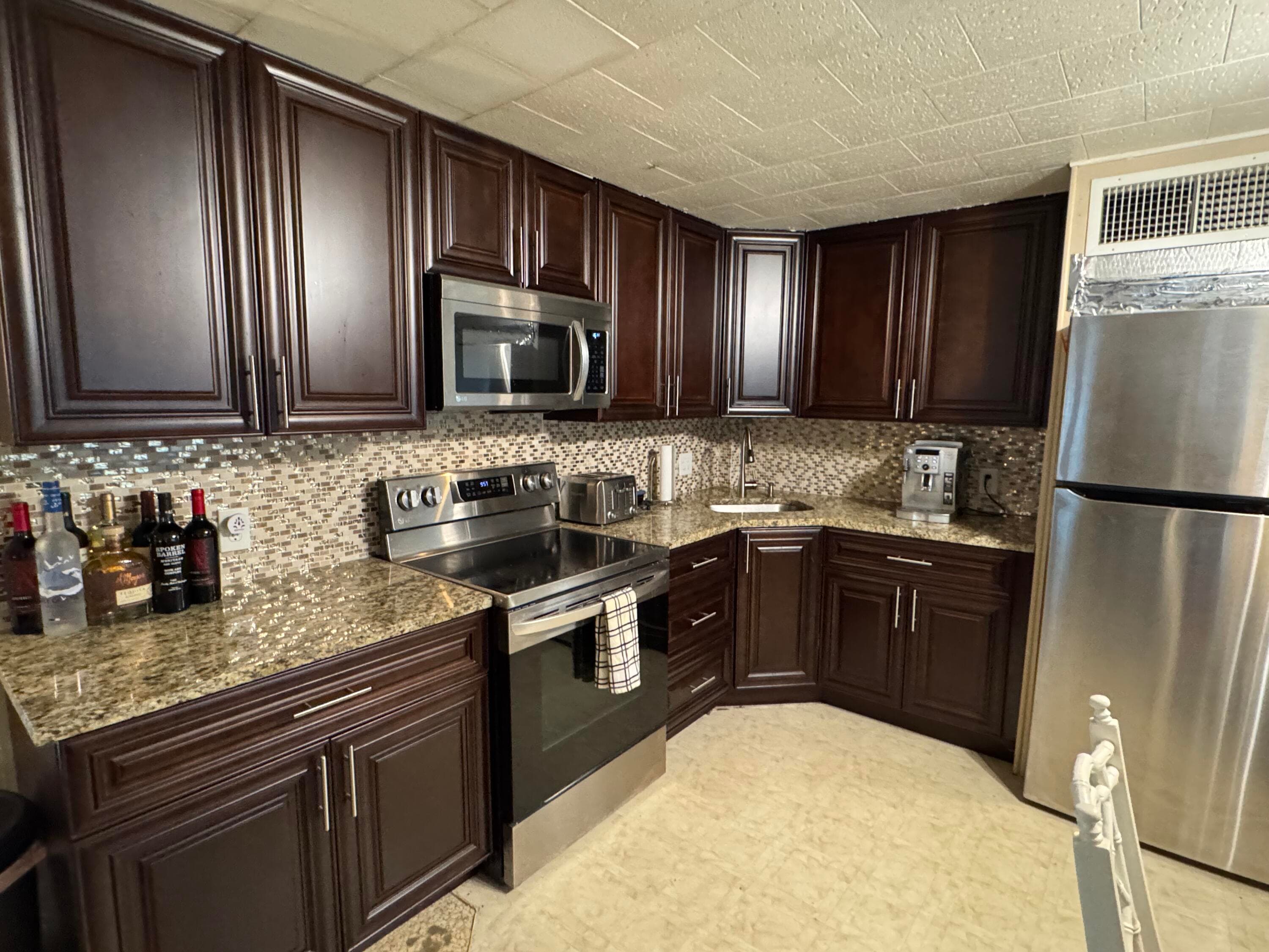 8926 Palm Street, Boynton Beach, FL 33436 3