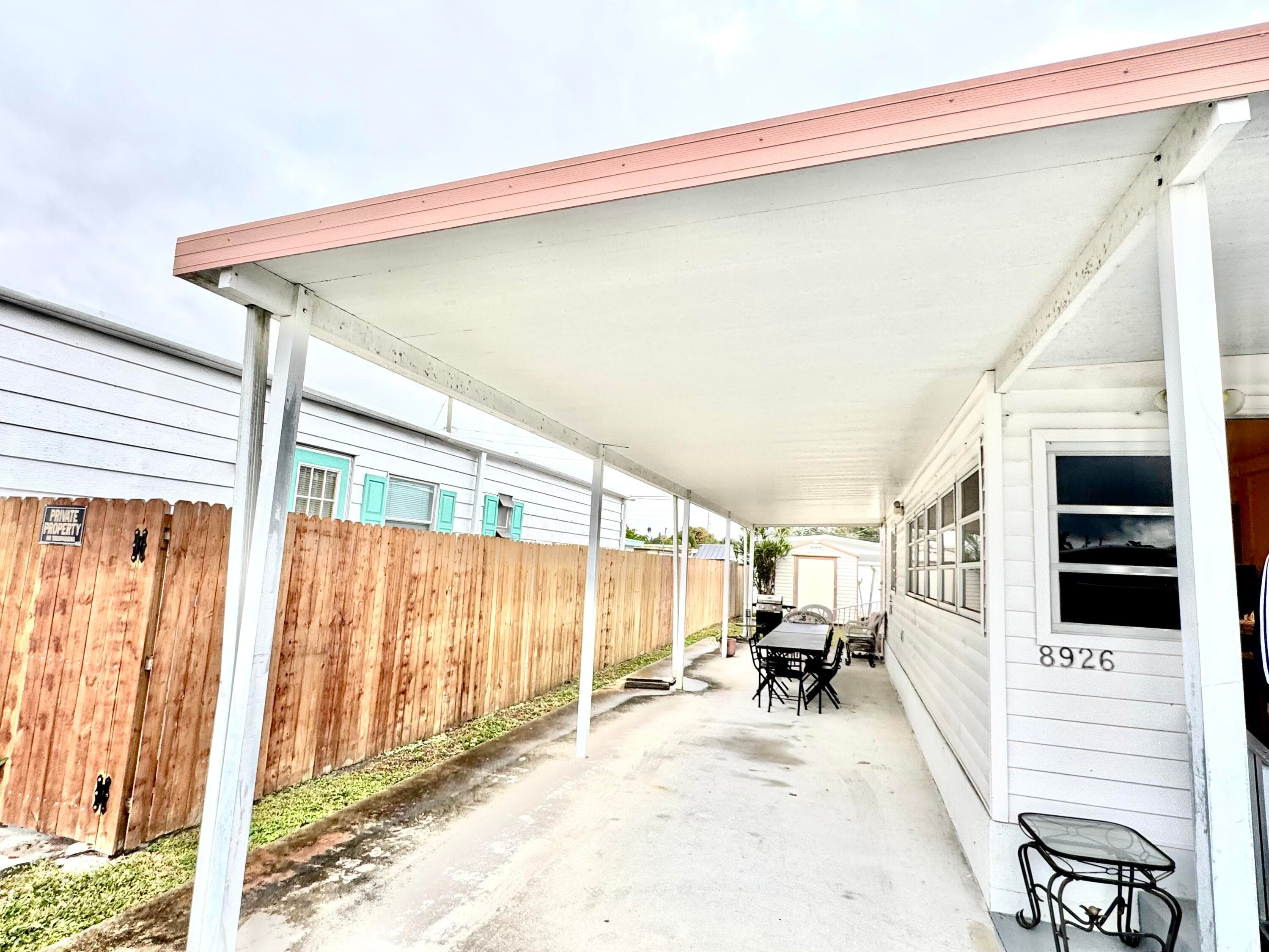 8926 Palm Street, Boynton Beach, FL 33436 24