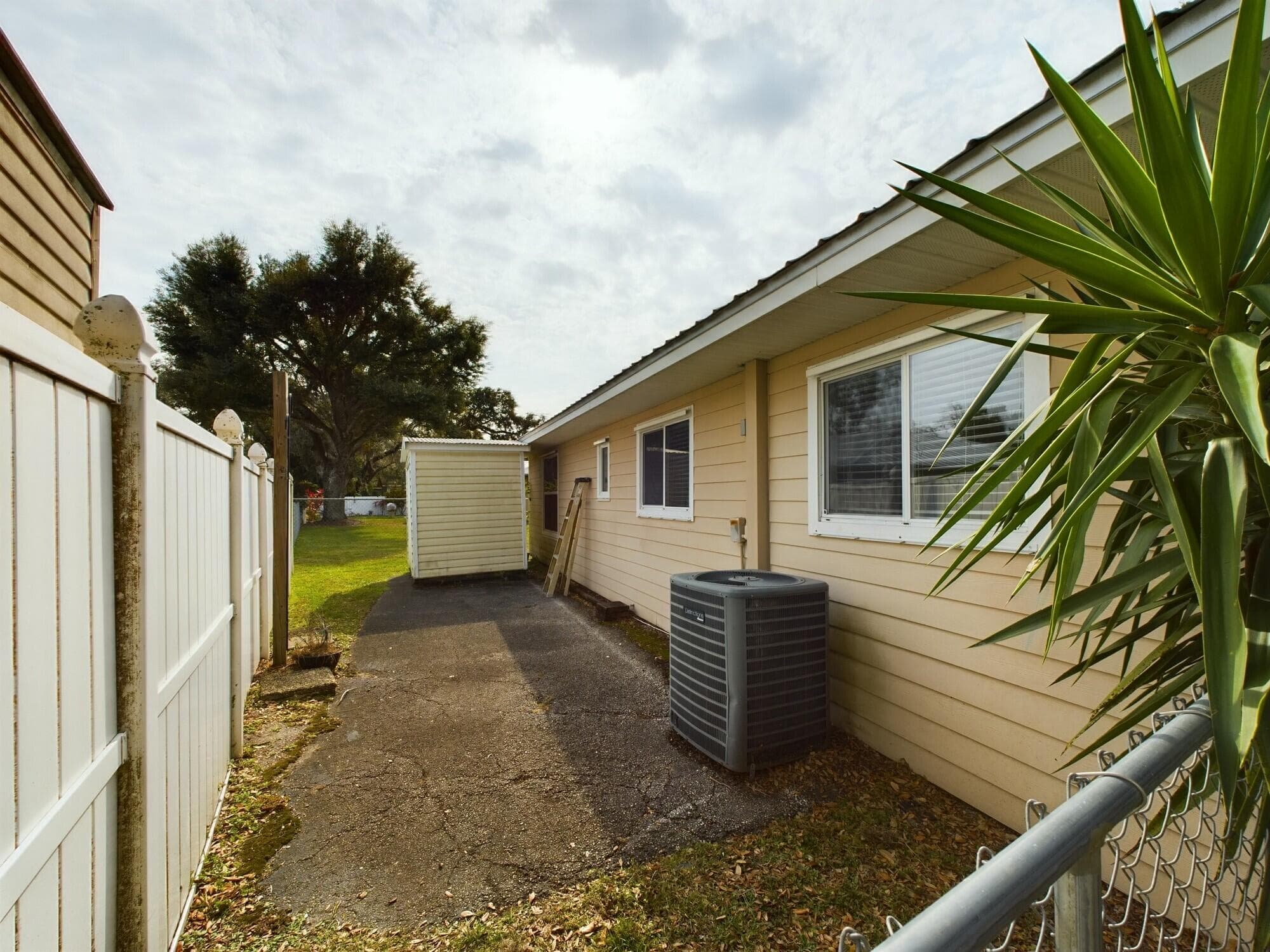 1517 SW 7th Avenue, Okeechobee, FL 34974 46