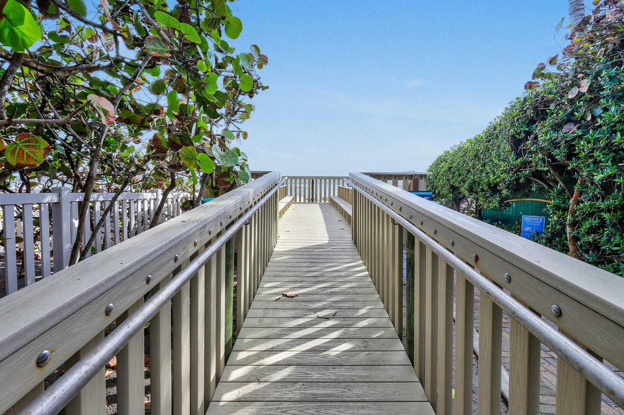 170 Beacon Lane, Jupiter Inlet Colony, FL 33469 38