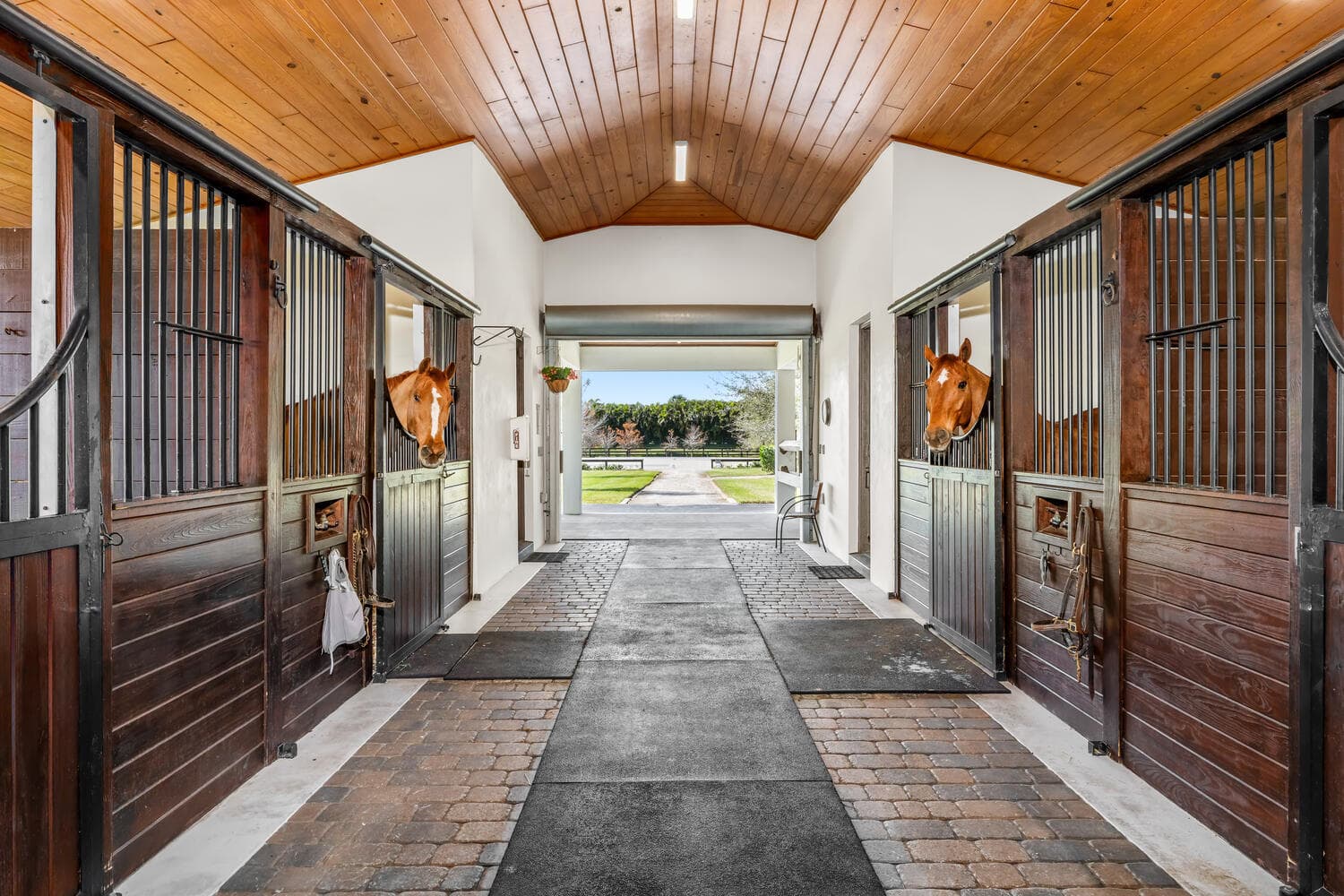 4915 Stables Way, Wellington, FL 33414 26