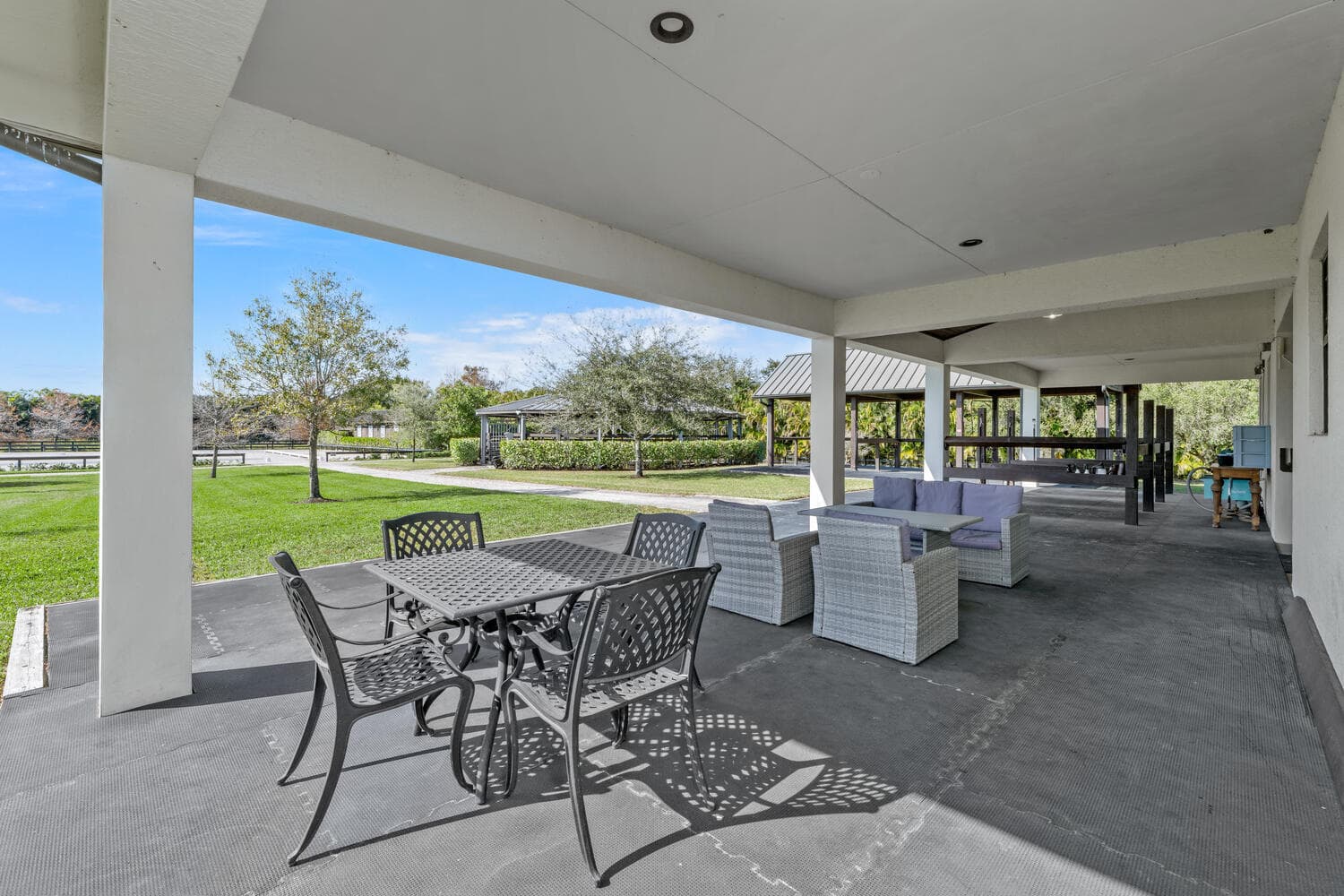 4915 Stables Way, Wellington, FL 33414 40