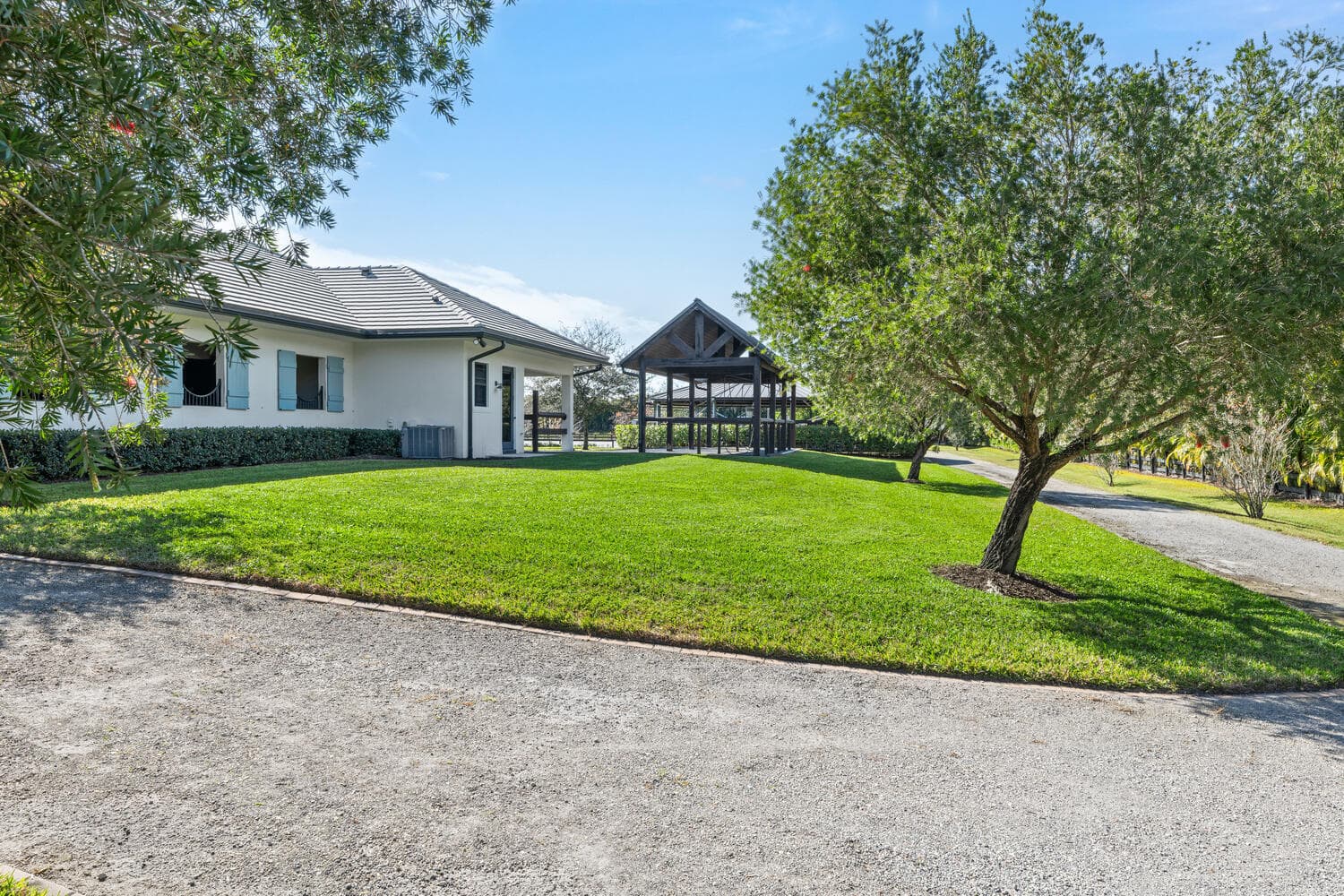 4915 Stables Way, Wellington, FL 33414 48