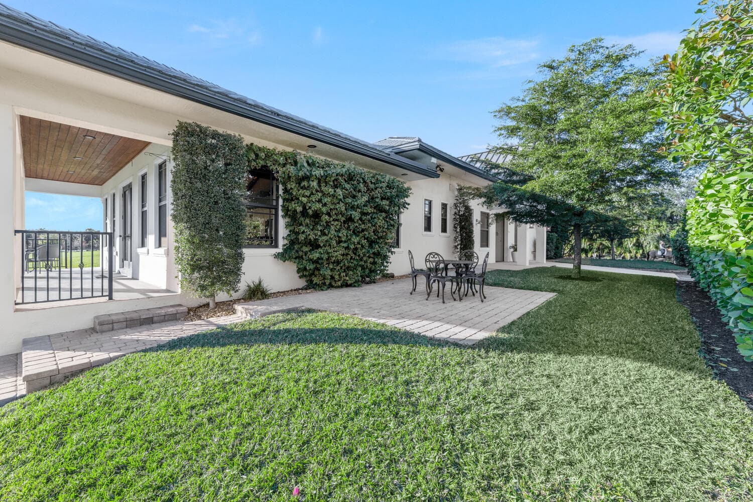 4915 Stables Way, Wellington, FL 33414 79