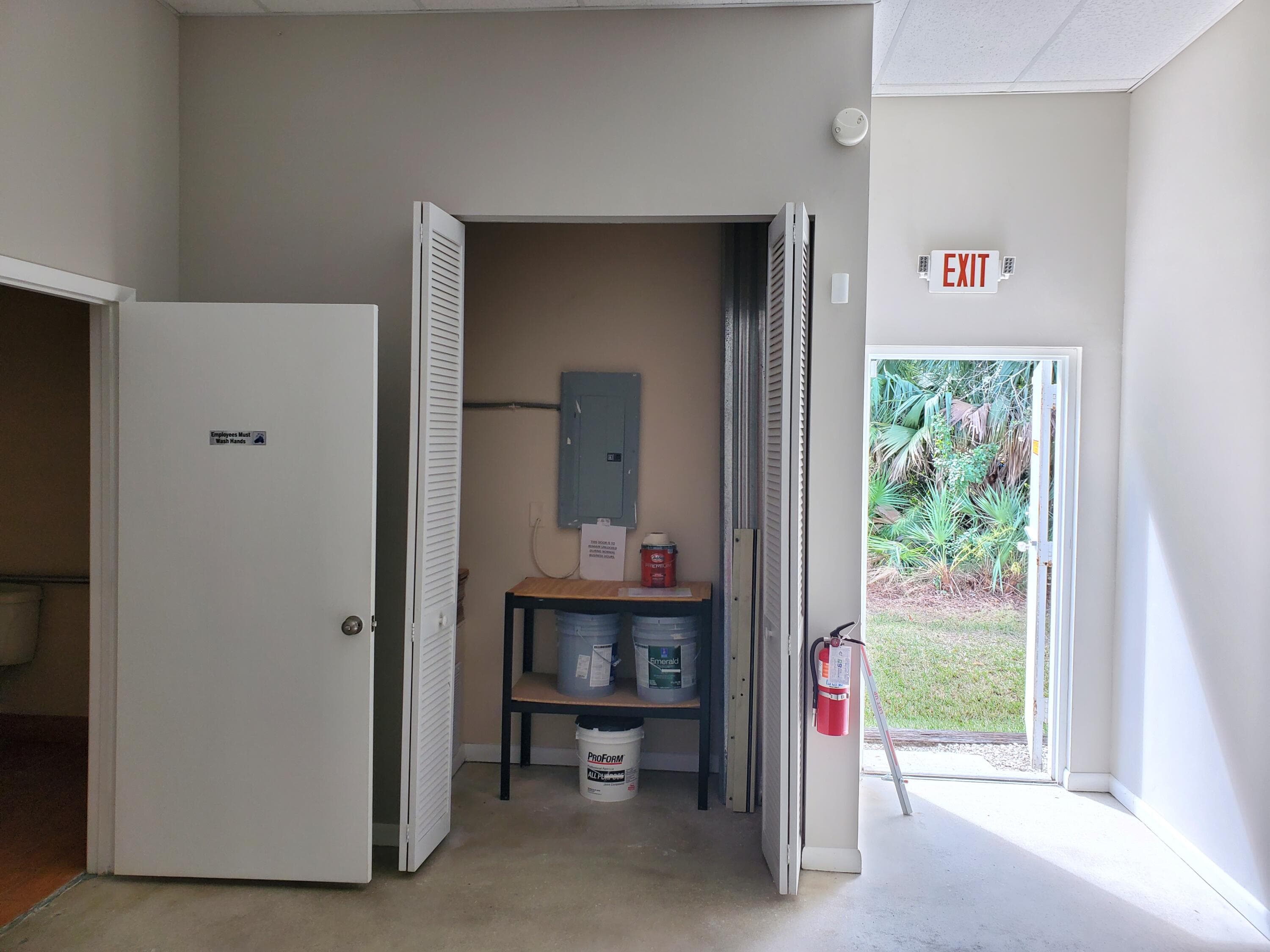 6366 SE Federal Highway 6378a, Stuart, FL 34997 9