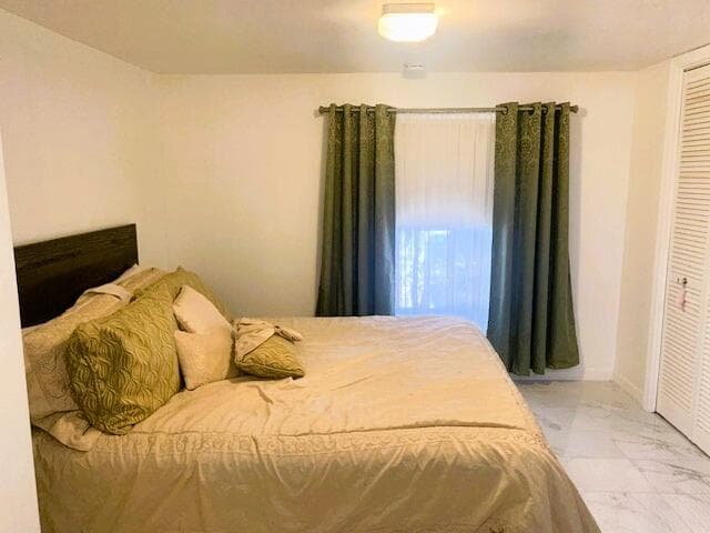 267 Nightingale Avenue, Fort Pierce, FL 34982 17