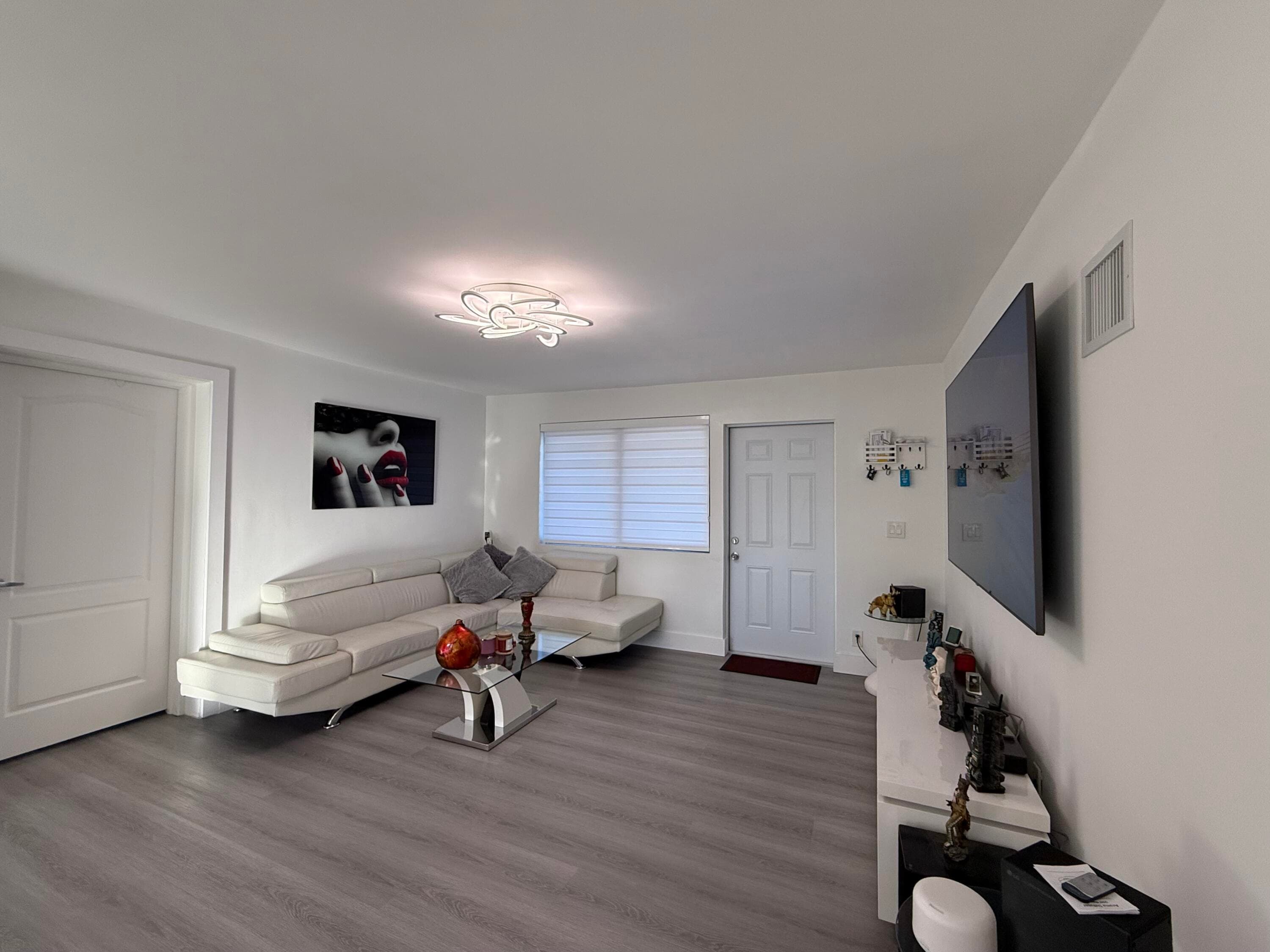 303 NW 28 Way, Fort Lauderdale, FL 33311 5