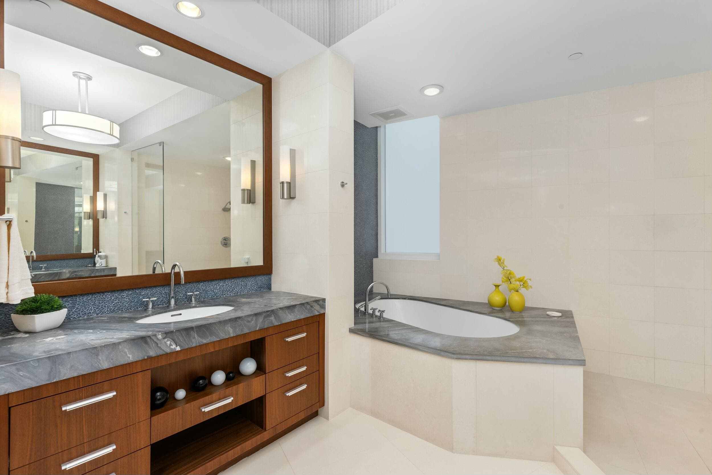 1000 S Ocean Boulevard 208, Boca Raton, FL 33432 17