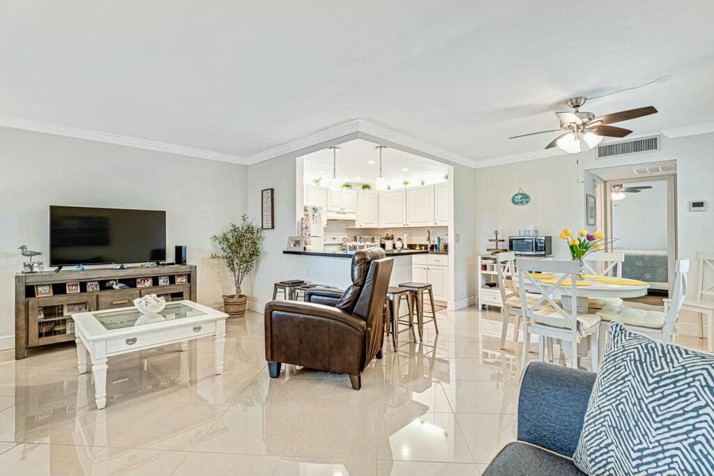 350 Tuscany G, Delray Beach, FL 33446 2
