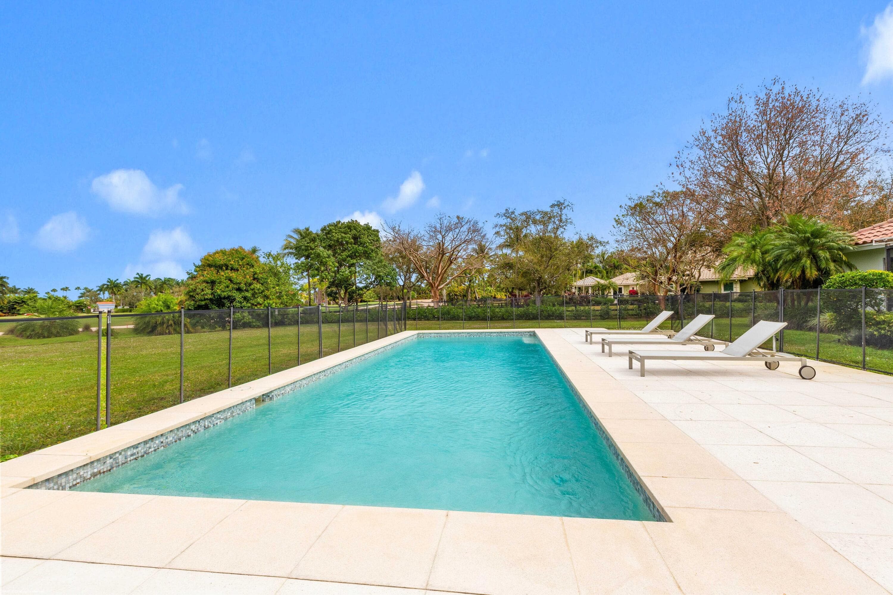 15455 De Havilland Court, Wellington, FL 33414 33