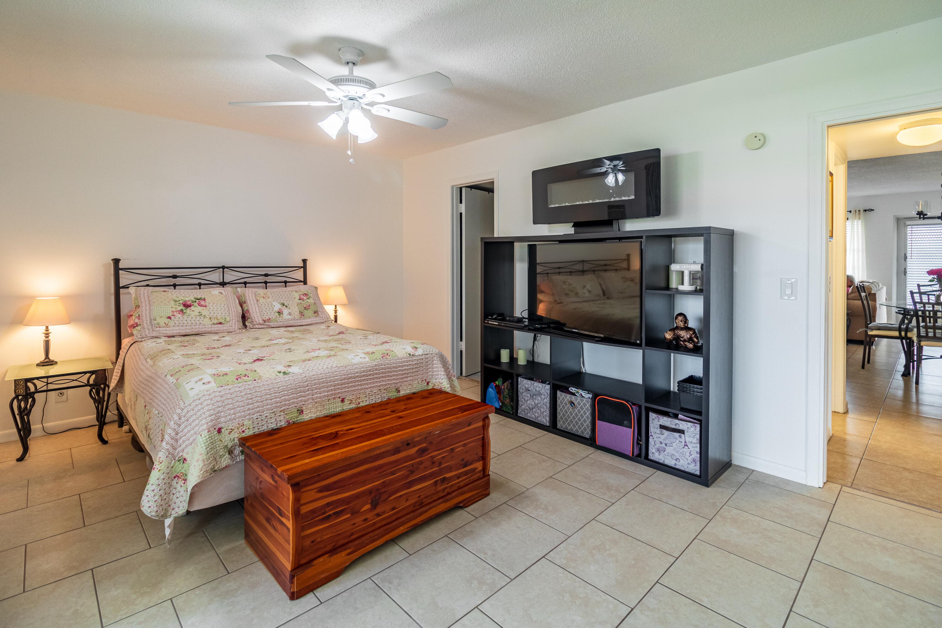 120 Northampton F, West Palm Beach, FL 33417 22