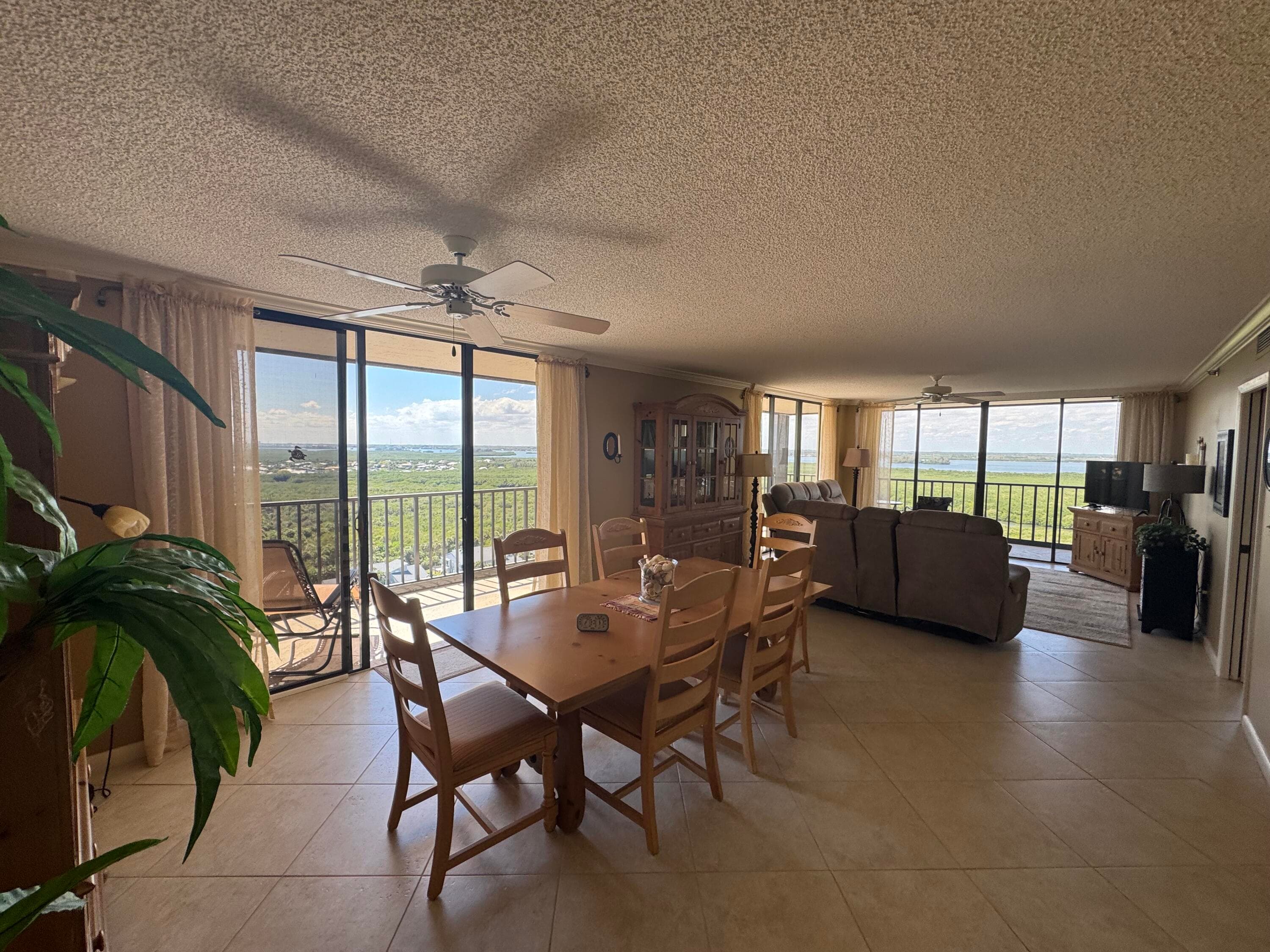 5047 N Highway A1a Ph6, Hutchinson Island, FL 34949 39