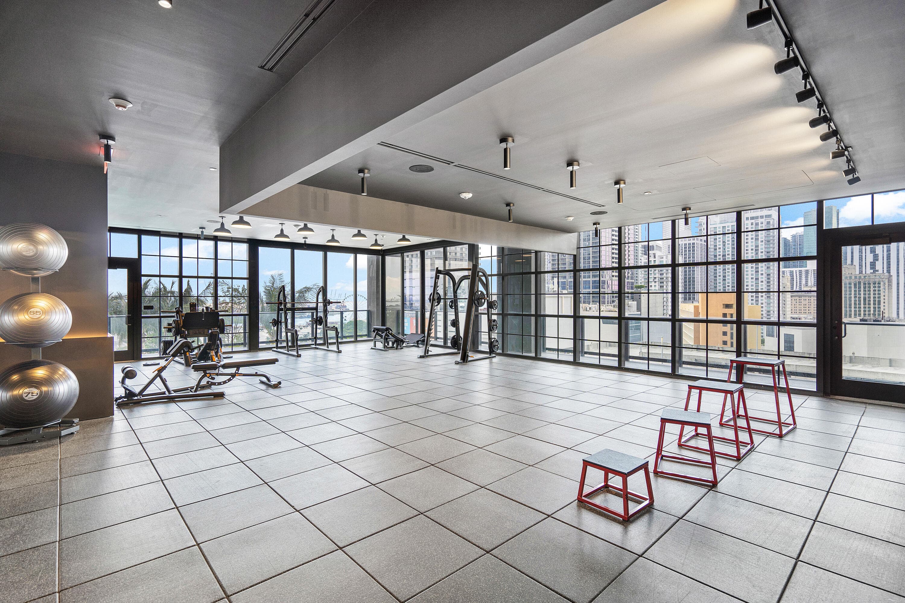 601 NE 1st Avenue NE 2906, Miami, FL 33132 26