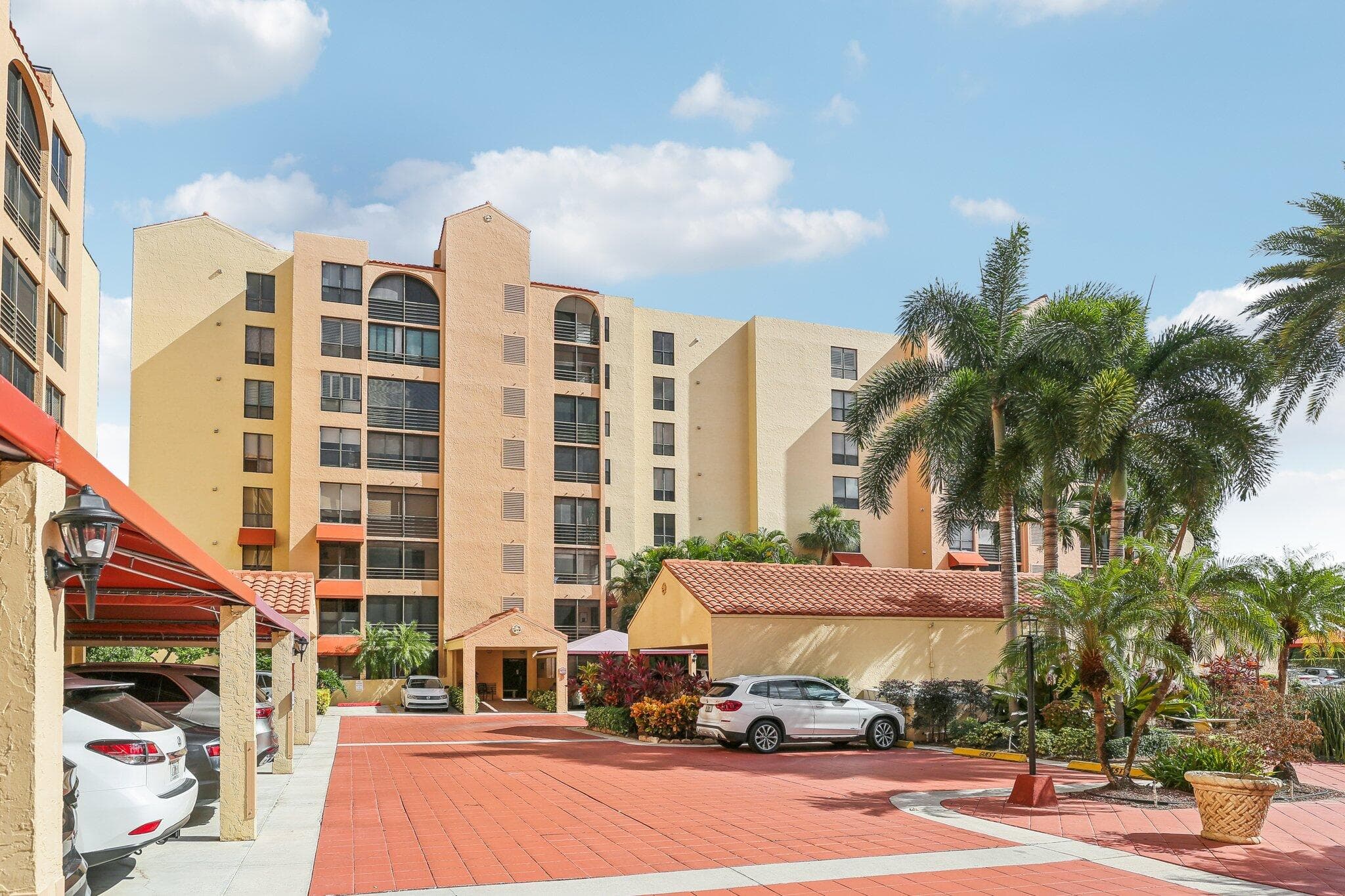 7153 Promenade Drive 601, Boca Raton, FL 33433 34