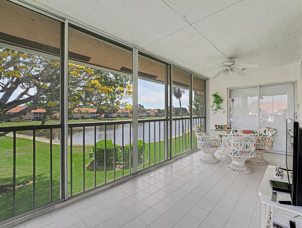 9805 Shadybrook 201 Drive 201, Boynton Beach, FL 33437