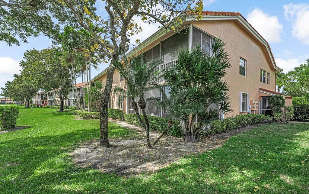 9805 Shadybrook 201 Drive 201, Boynton Beach, FL 33437 43