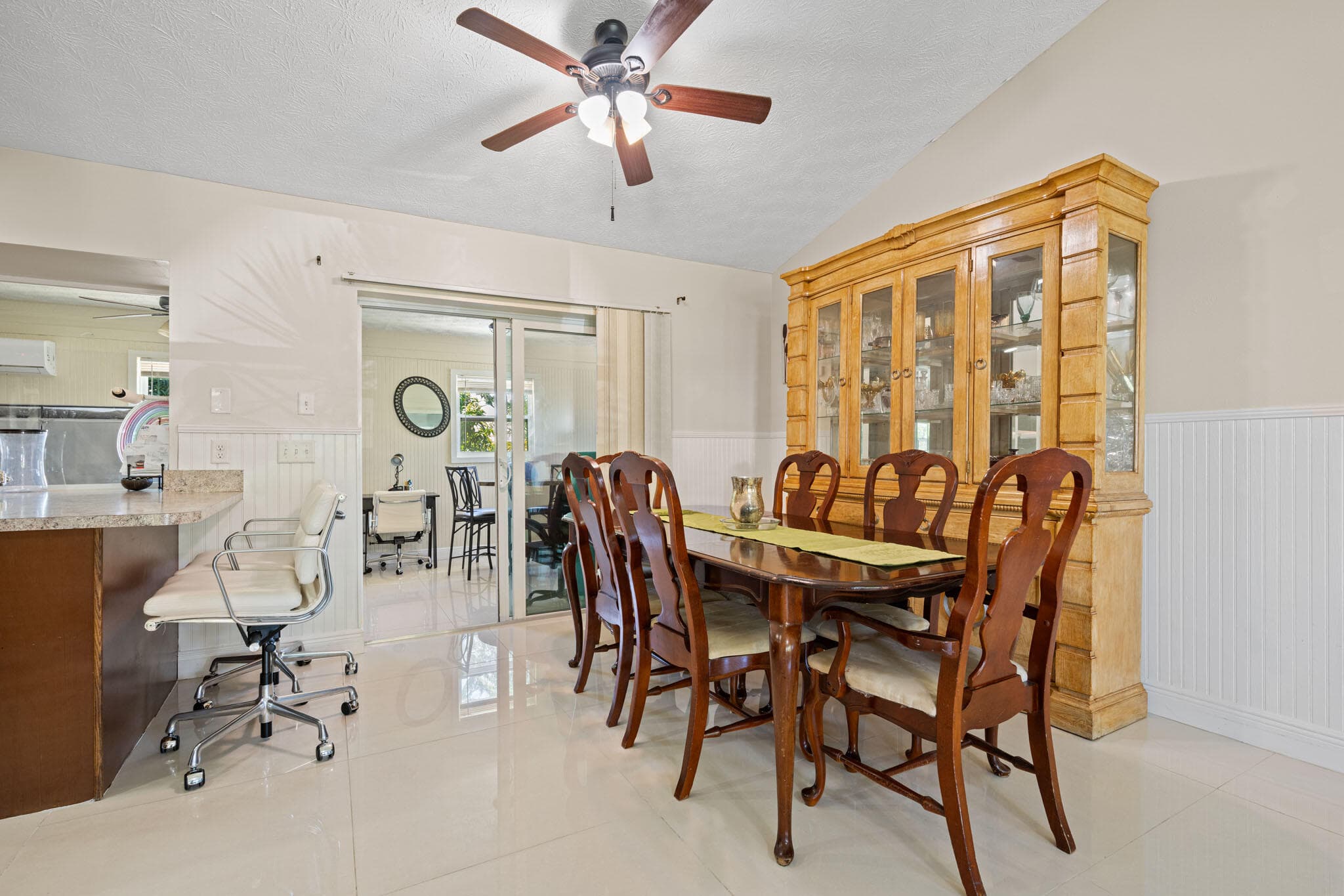 932 SE Damask Avenue, Port St. Lucie, FL 34983 7
