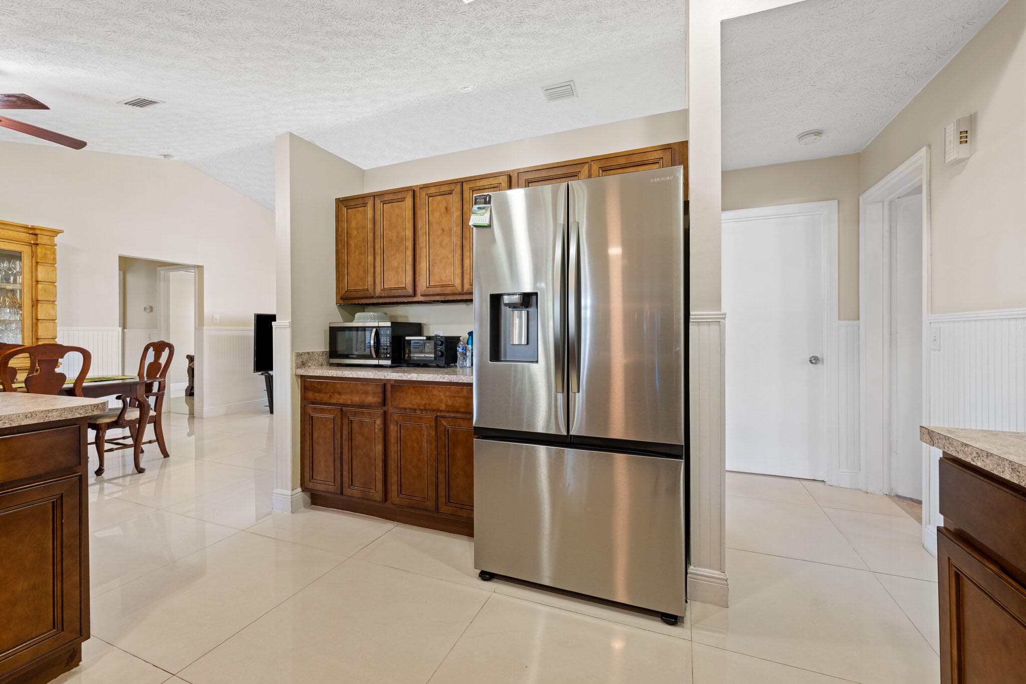932 SE Damask Avenue, Port St. Lucie, FL 34983 10