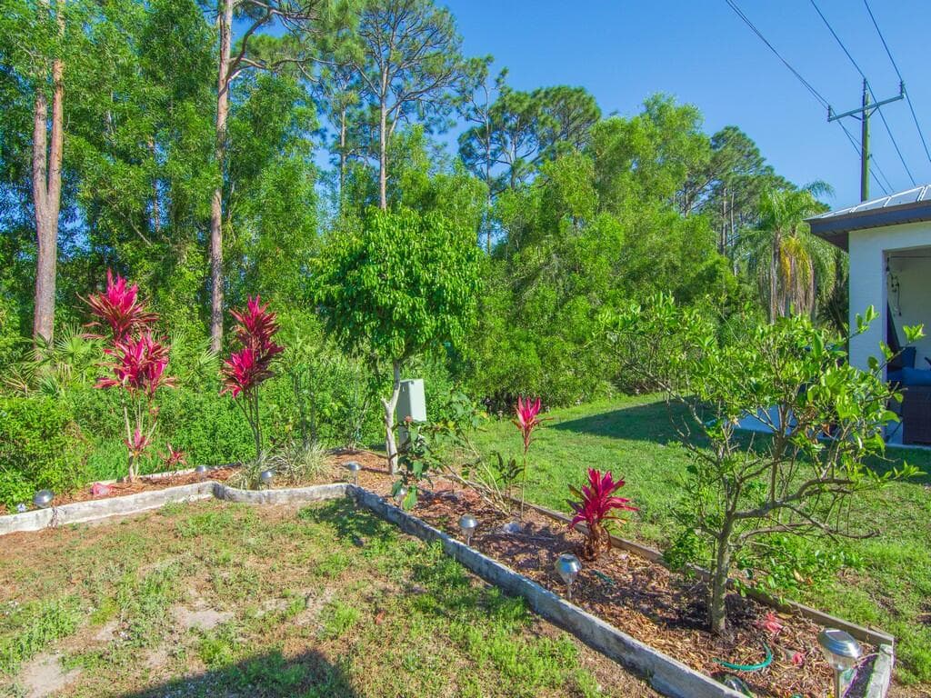 22 Mediterranean East Boulevard E, Port St. Lucie, FL 34952 31