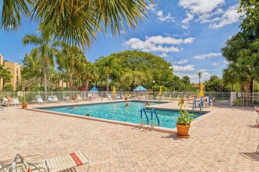 450 Egret Circle 9209, Delray Beach, FL 33444 38
