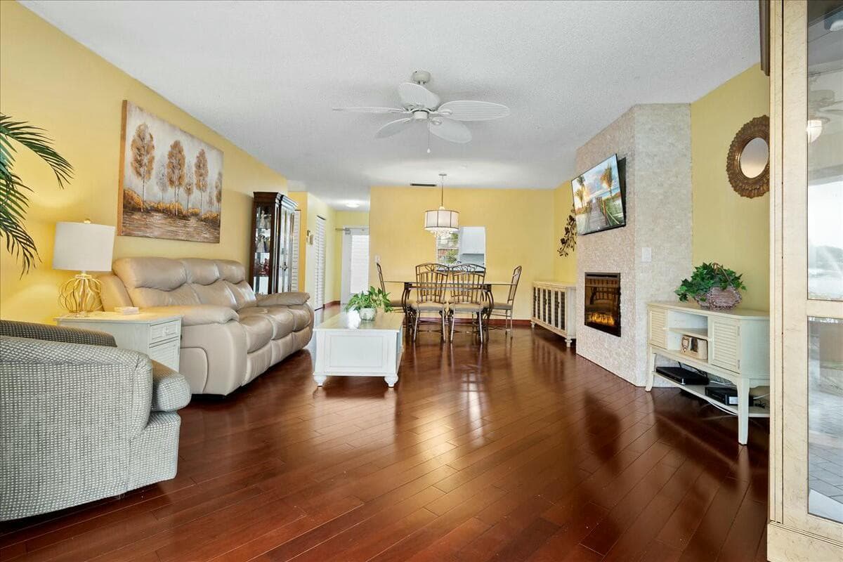 603 Laconia Circle, Lake Worth, FL 33467 21