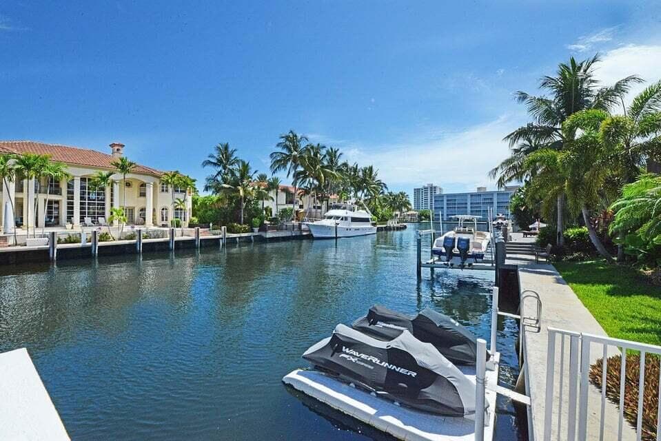 885 NE Mulberry Drive, Boca Raton, FL 33487 29