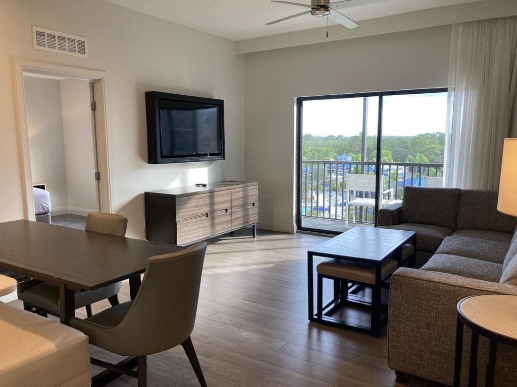 14501 Grove Resort Avenue, Winter Garden, FL 34787 2