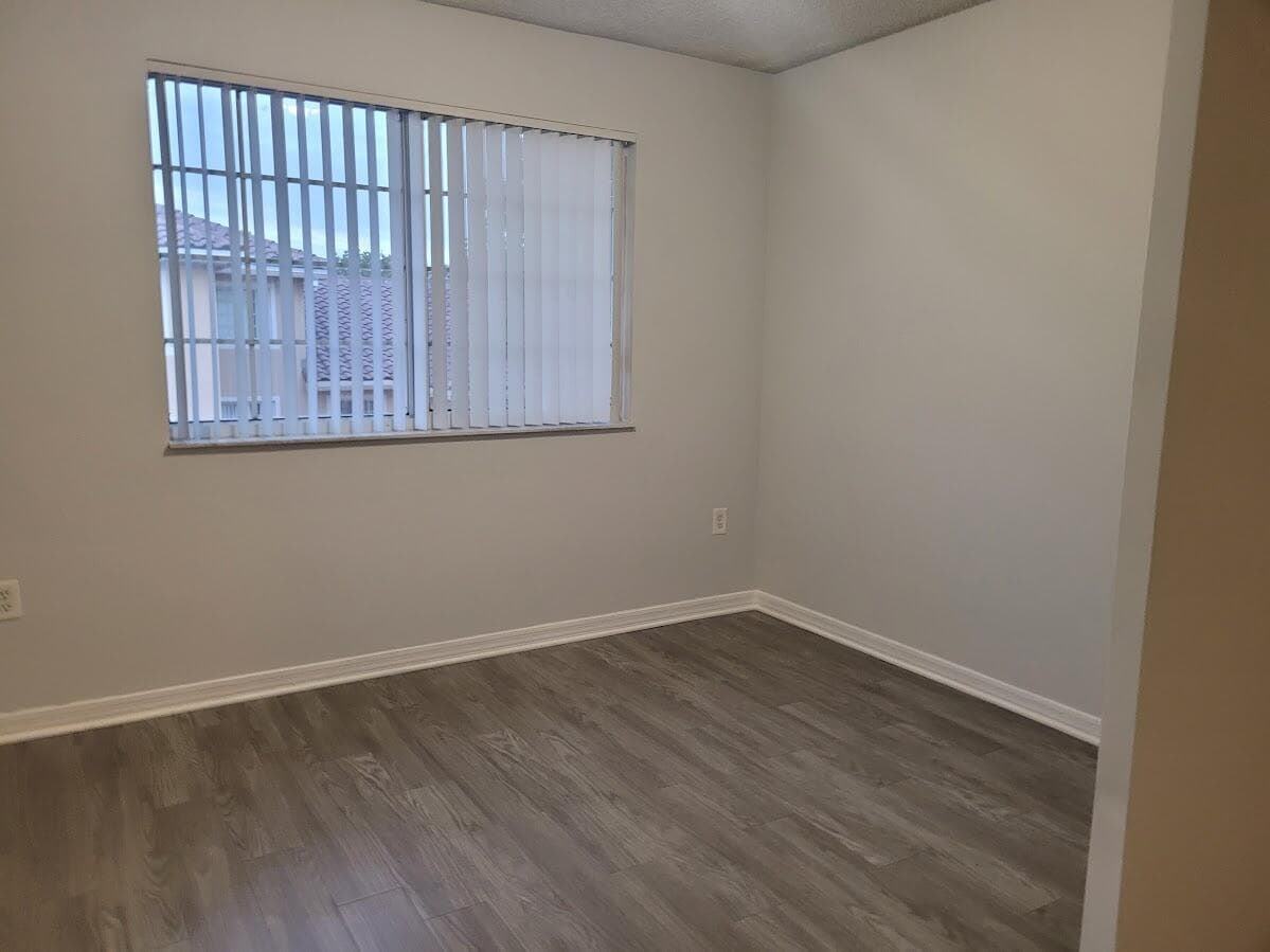 4197 N Haverhill Road 212, West Palm Beach, FL 33417 14