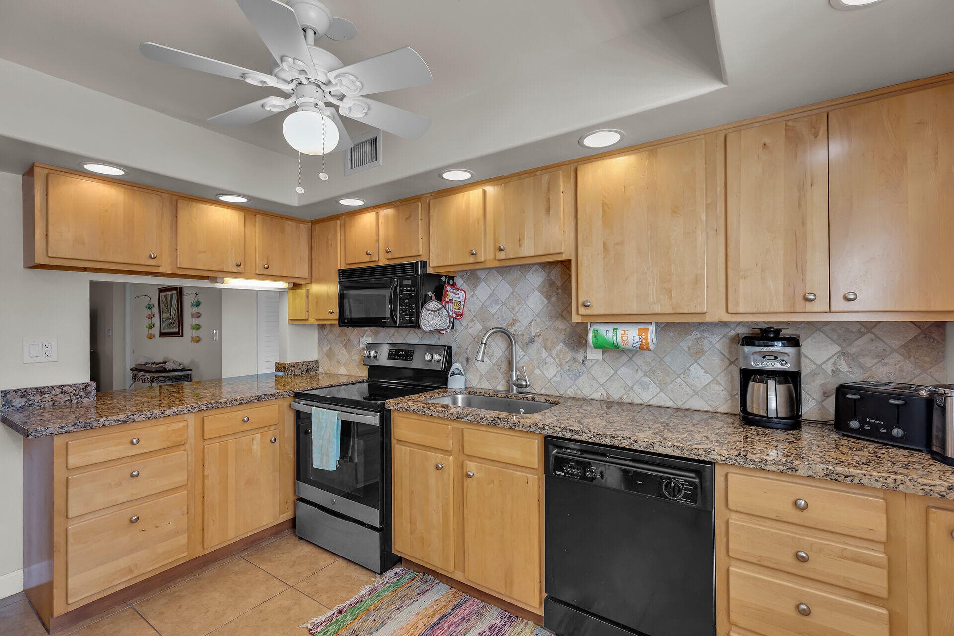601 W Ocean Dr Drive 203a, Key Colony Beach, FL 33051 18