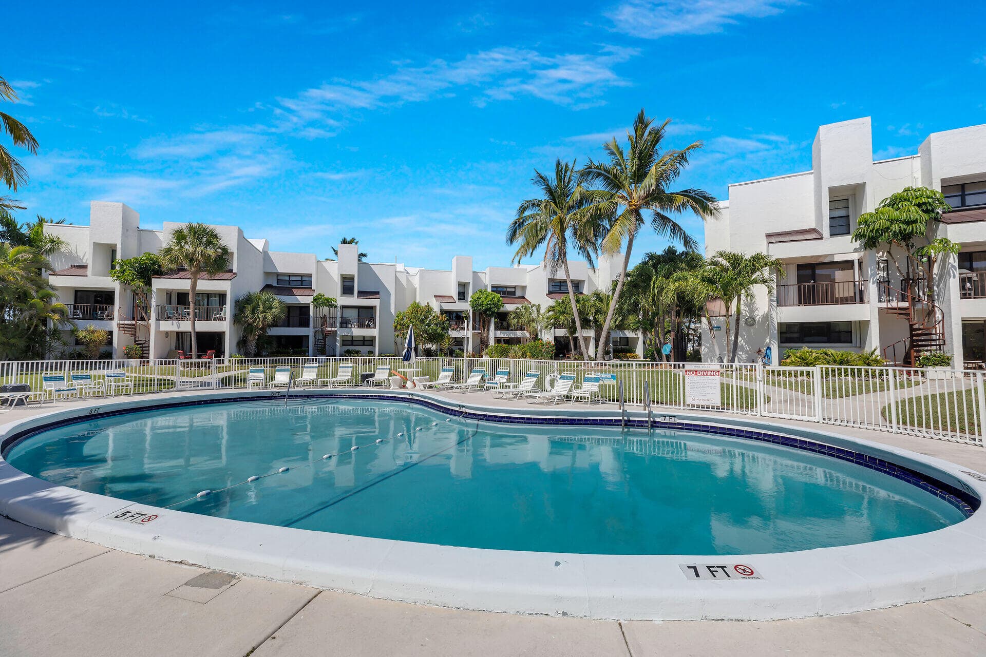 601 W Ocean Dr Drive 203a, Key Colony Beach, FL 33051 37