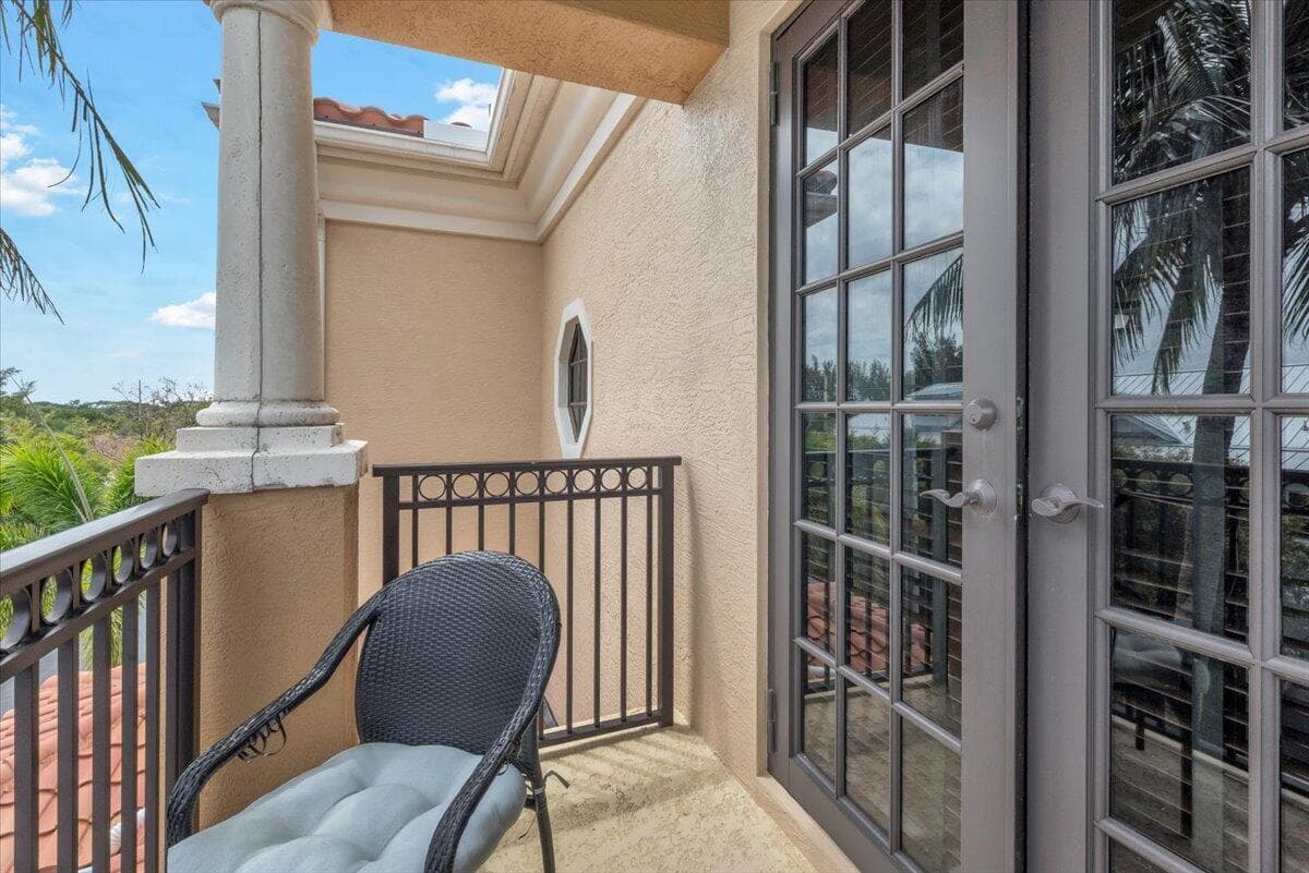 502 Del Sol Circle, Tequesta, FL 33469 42